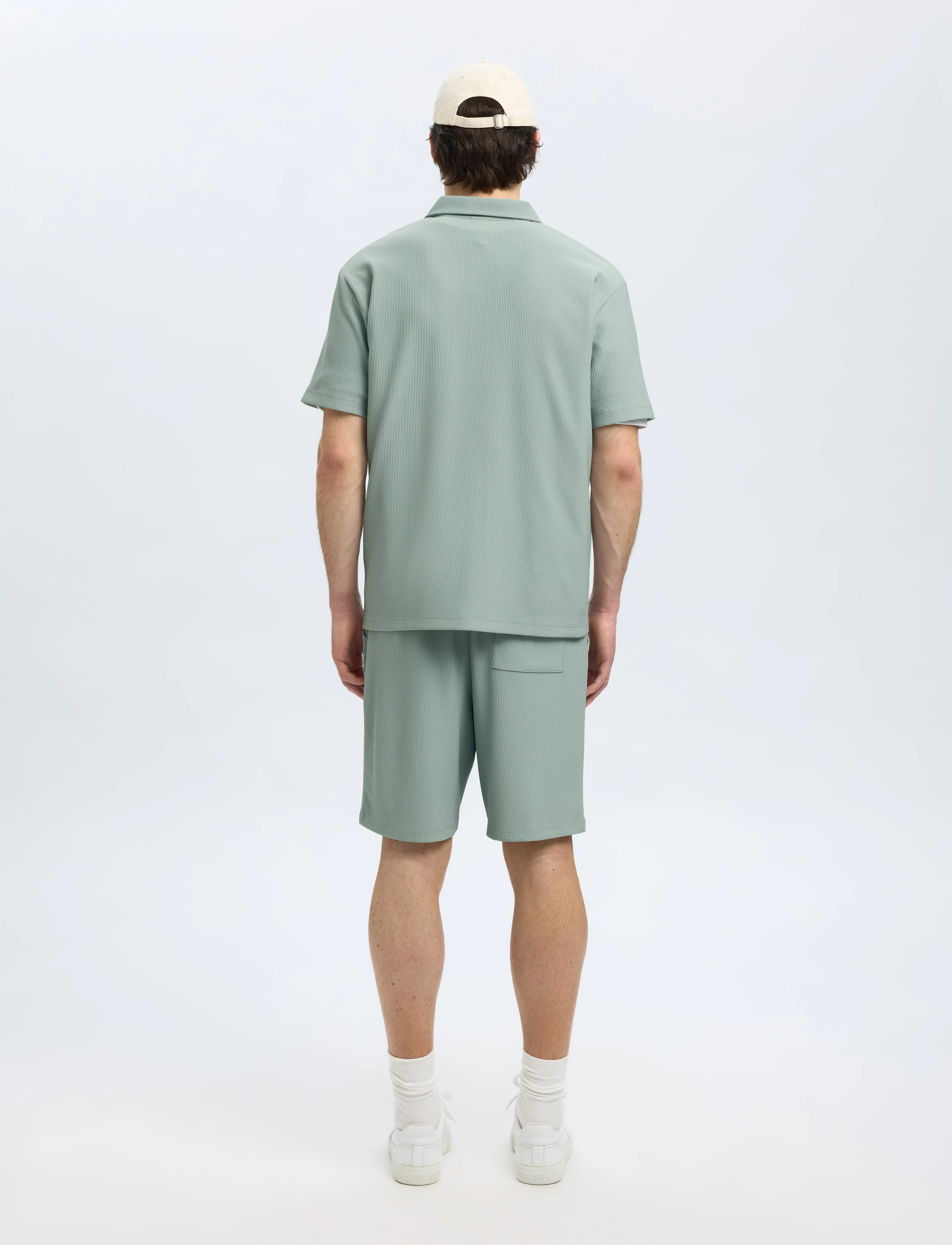 Selected - SLHRELAX-PLISSE HALF ZIP SS POLO EX - kortærmede poloer - iceberg green - 3