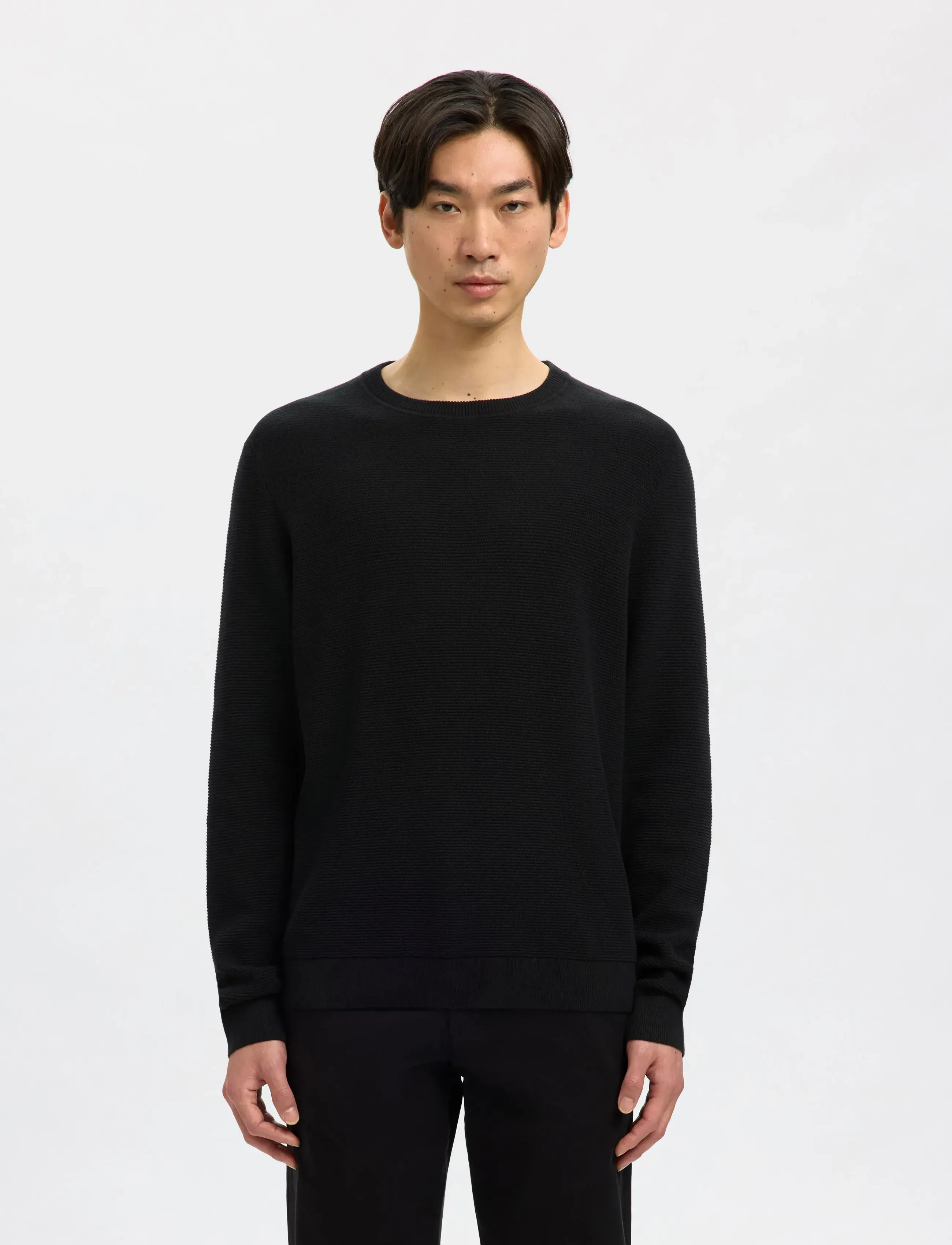 Selected SLHROSS LS KNIT STRUCTURE CREW NECK NOOS - Kollektionen - BLACK / black