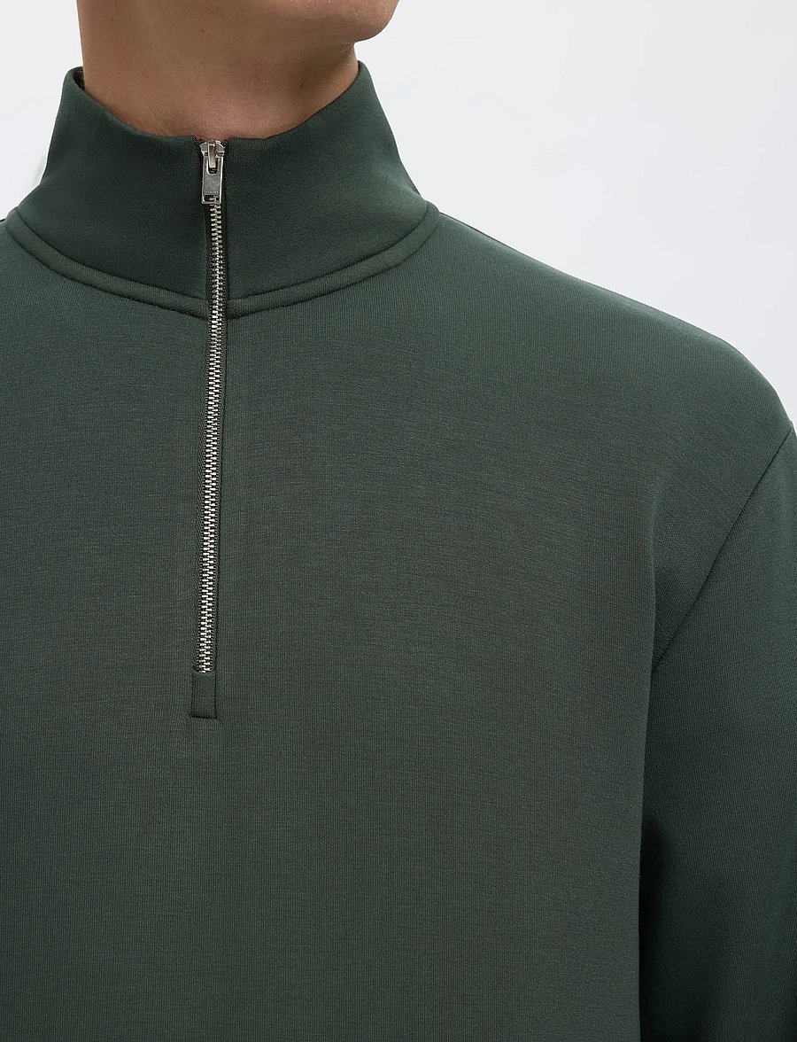 Selected - SLHEMANUEL SOFT ZIP HIGH NECK SWEAT NOOS - puhkuse põhitooted - deep forest - 5