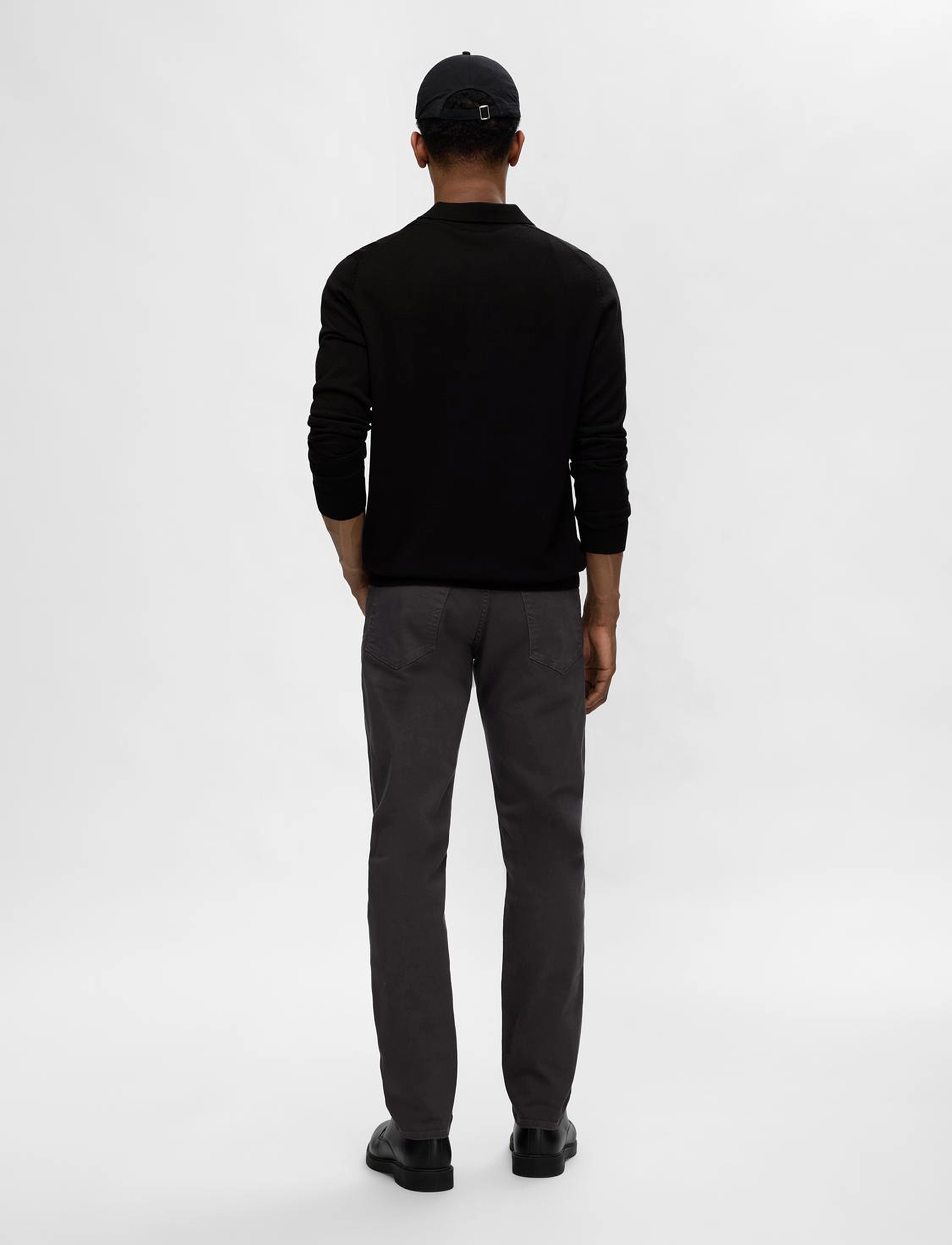 Selected - SLHTRAY LS KNIT MERINO POLO NOOS - black - 4