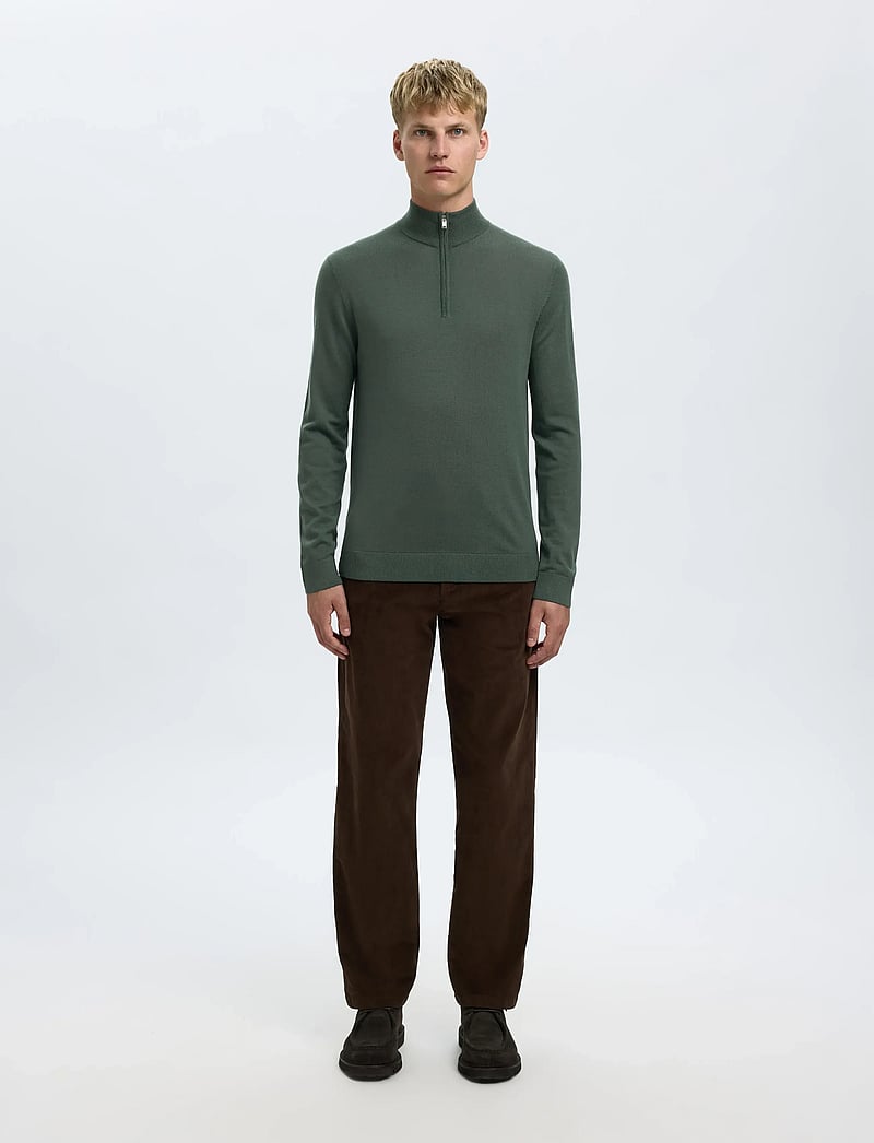 Selected - SLHTRAY LS KNIT MERINO HALF ZIP NOOS - halfzip strik - deep forest - 3