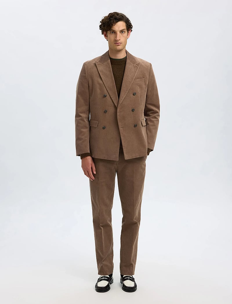 Selected - SLHREG-DUCA CORDUROY DB PEAK BLZ - dubbelknäppta kavajer - brownie - 3