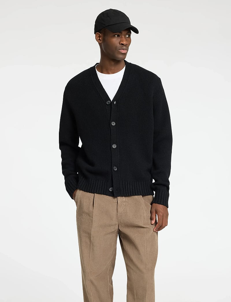 Selected - SLHCODY LS KNIT RELAXED CARDIGAN NOOS - koftor - black - 0
