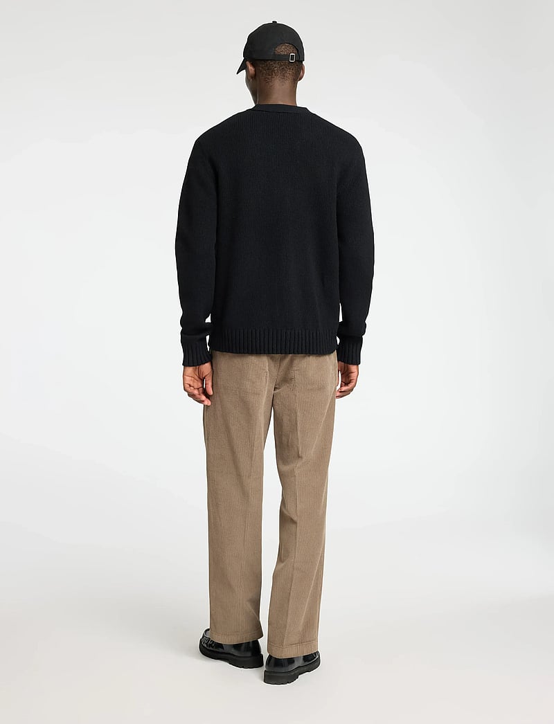 Selected - SLHCODY LS KNIT RELAXED CARDIGAN NOOS - koftor - black - 2