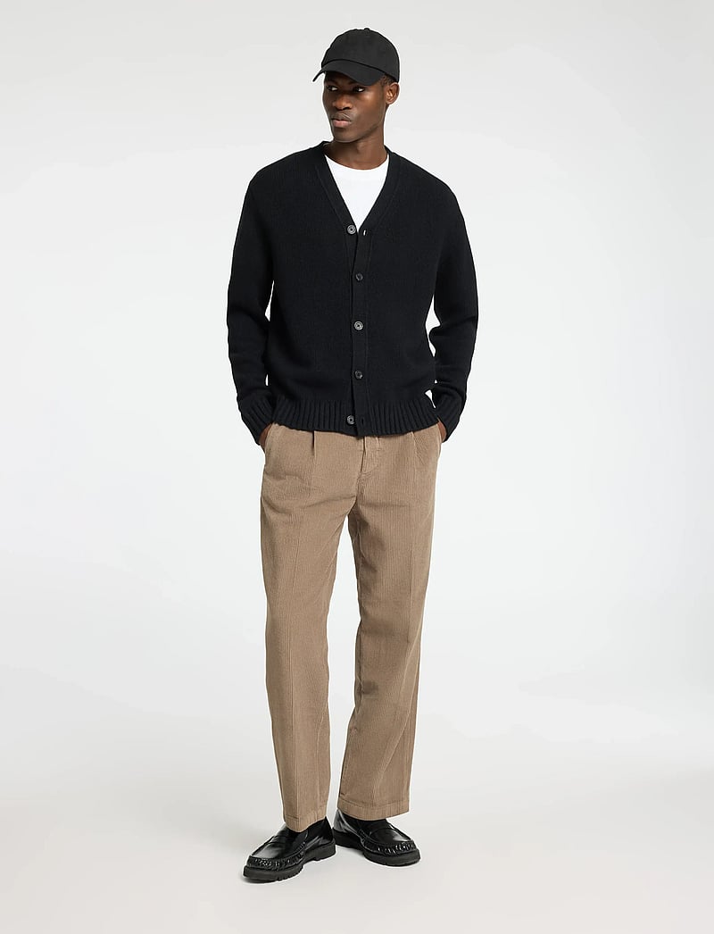 Selected - SLHCODY LS KNIT RELAXED CARDIGAN NOOS - koftor - black - 3