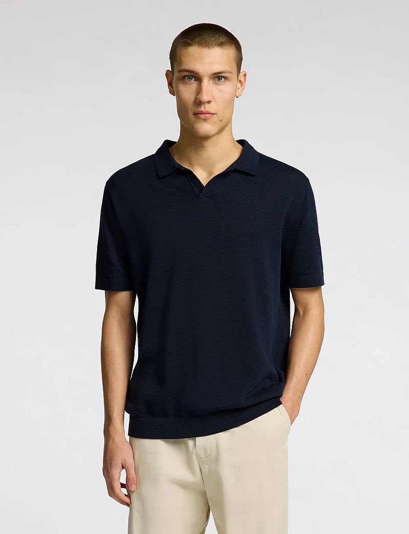 Selected - SLHMATTIS SS LINEN BLEND OPEN POLO NOOS - lühikeste varrukatega polod - sky captain - 0