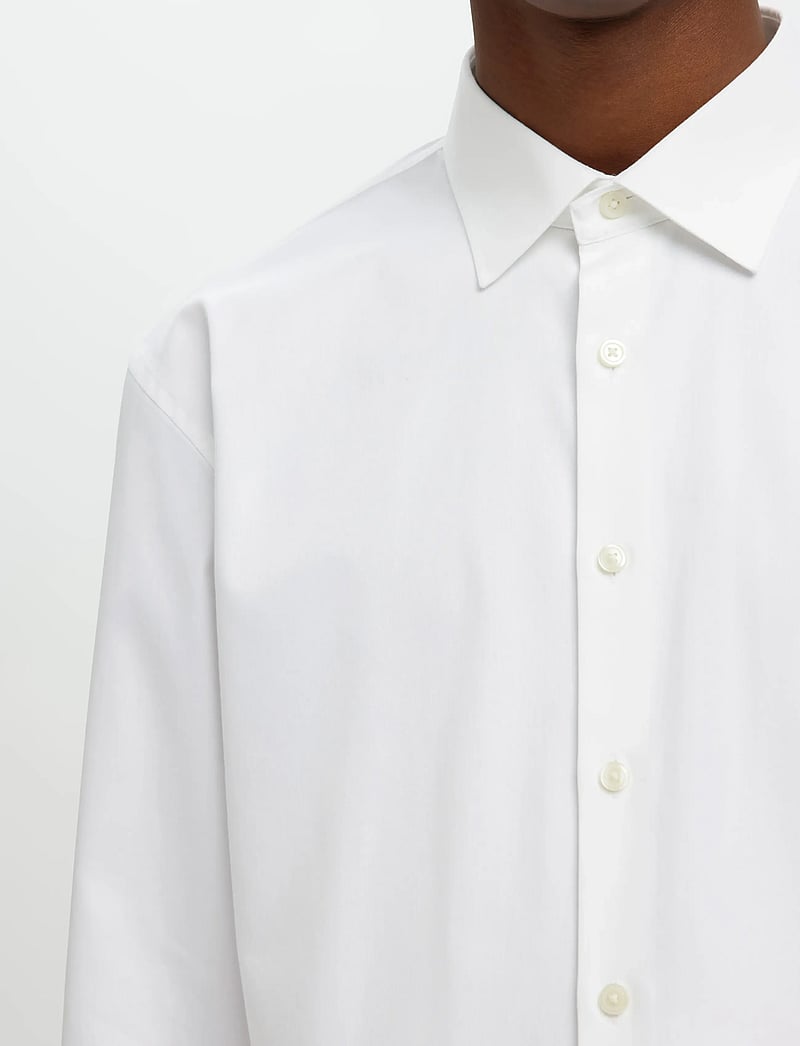 Selected - SLMREG-PERFORMANCE SHIRT LS NOOS - formelle skjorter - bright white - 5