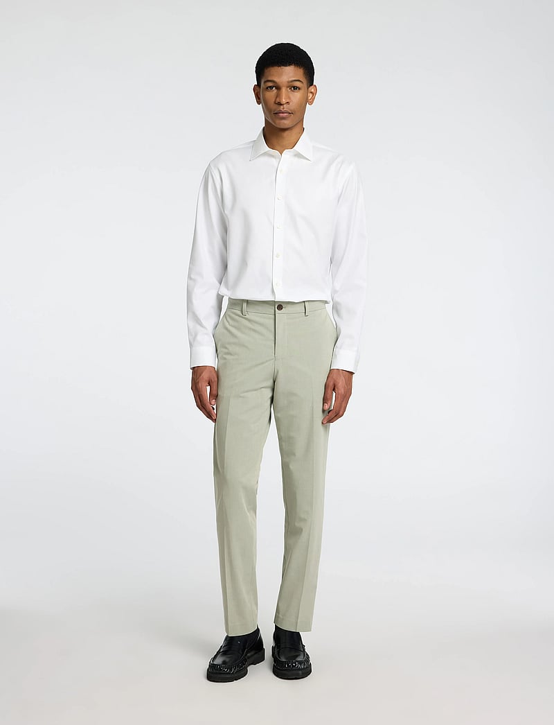 Selected - SLHSLIM-ETHAN SHIRT LS SPREAD NOOS - kasdienio stiliaus marškiniai - bright white - 4