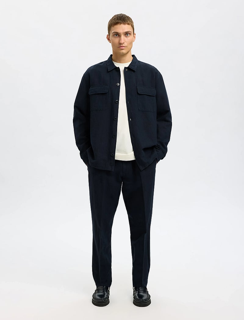 Selected - SLM-LEROY LINEN BLEND OVERSHIRT LS NOOS - shoppa efter tillfälle - sky captain - 4