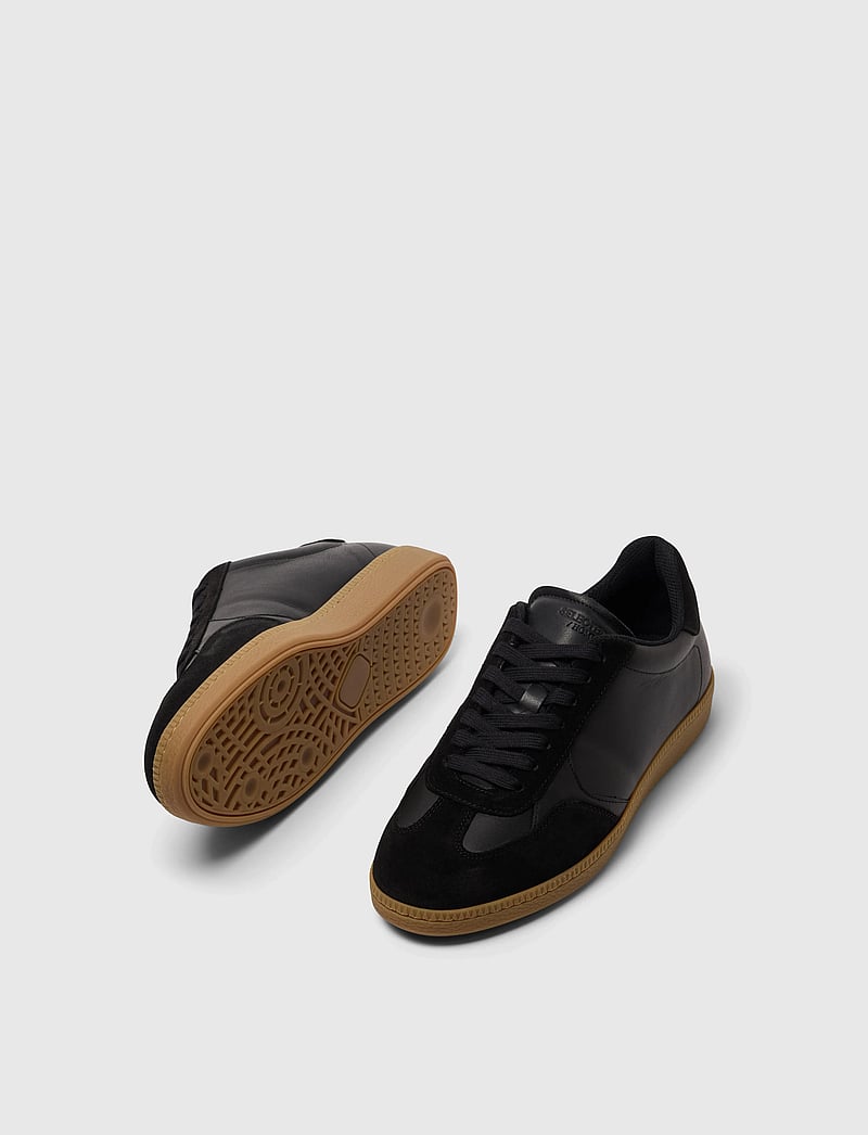 Selected - SLHFINLEY MIX SNEAKER - madala säärega tossud - black - 2