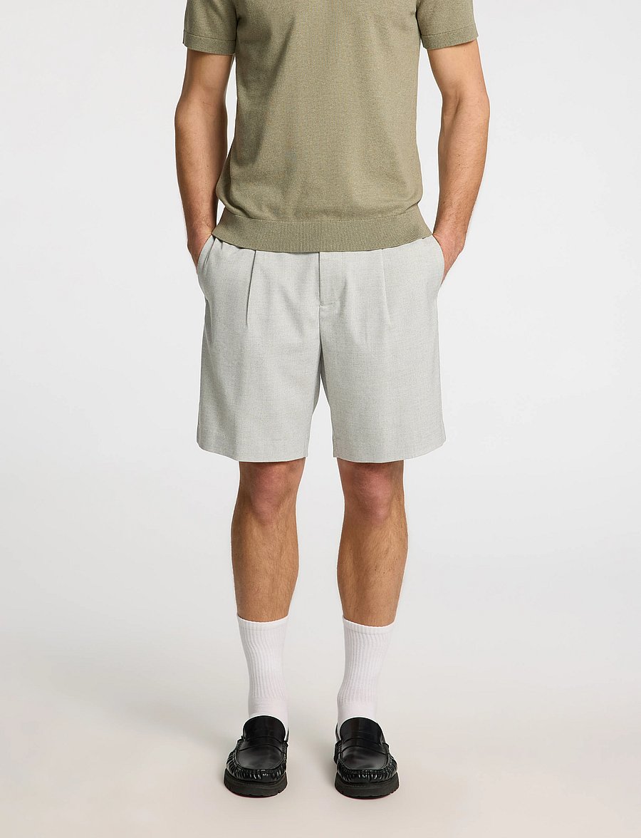 Selected - SLHREGULAR-LEROY PLEAT SHORTS NOOS - chinos shorts - light grey melange - 0