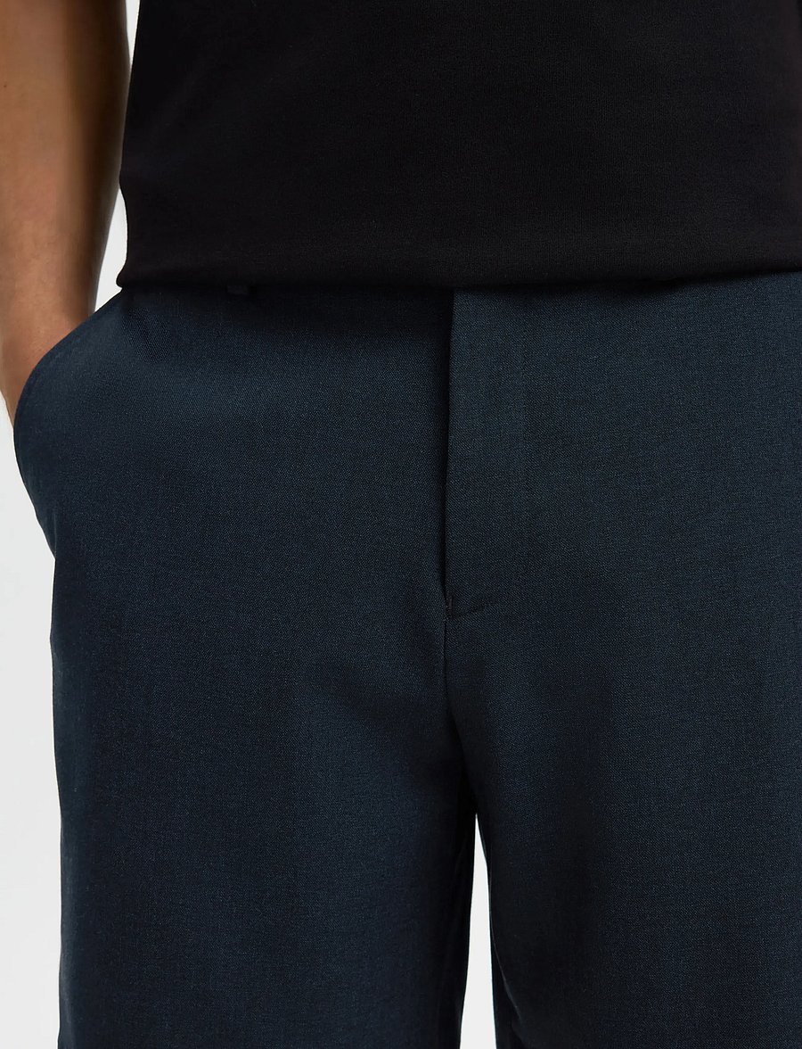 Selected - SLHREGULAR-ROBERT FLEX SHORTS NOOS - ikdienas šorti - dark sapphire - 4