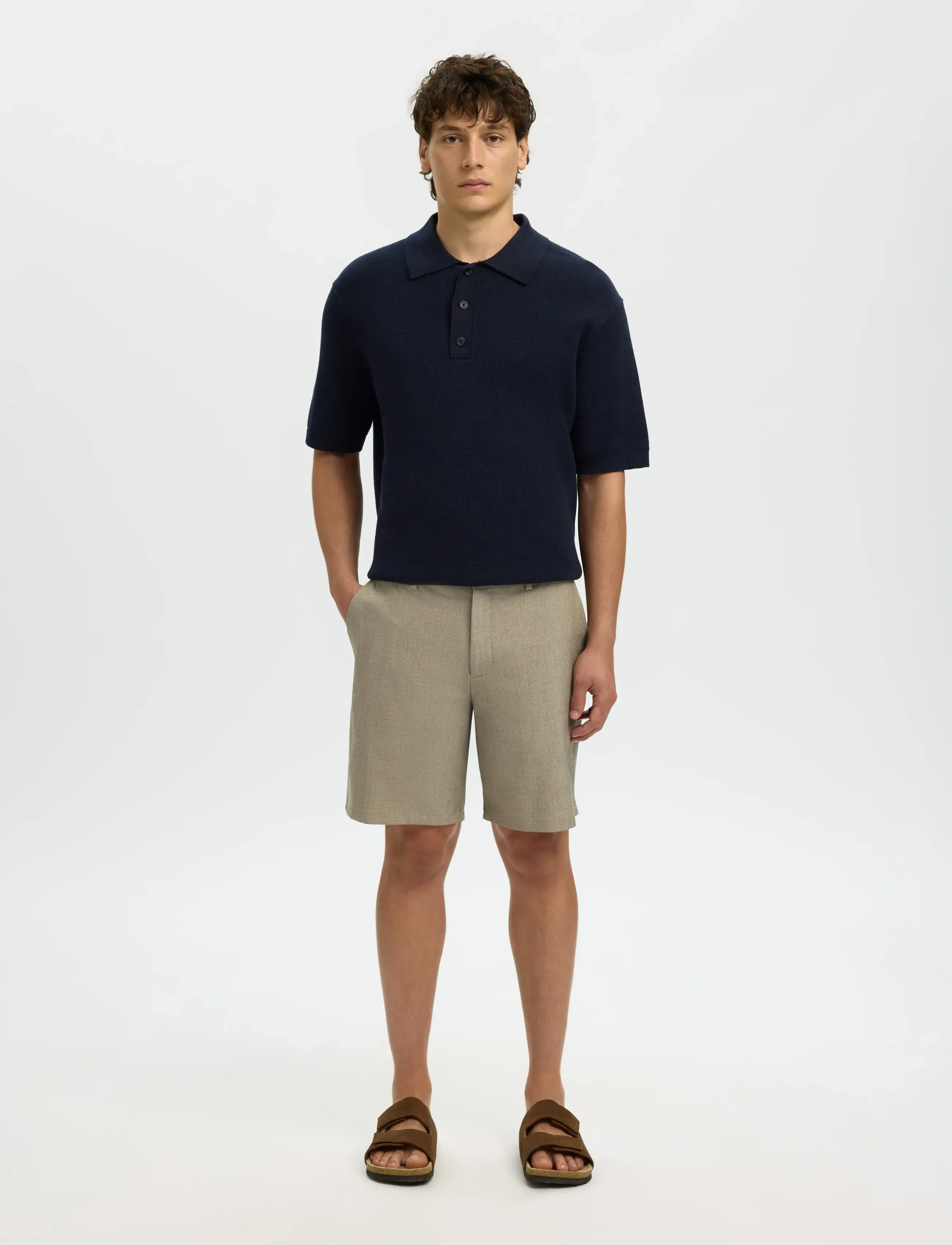 Selected - SLHREGULAR-ROBERT FLEX SHORTS NOOS - short décontracté - sand - 3