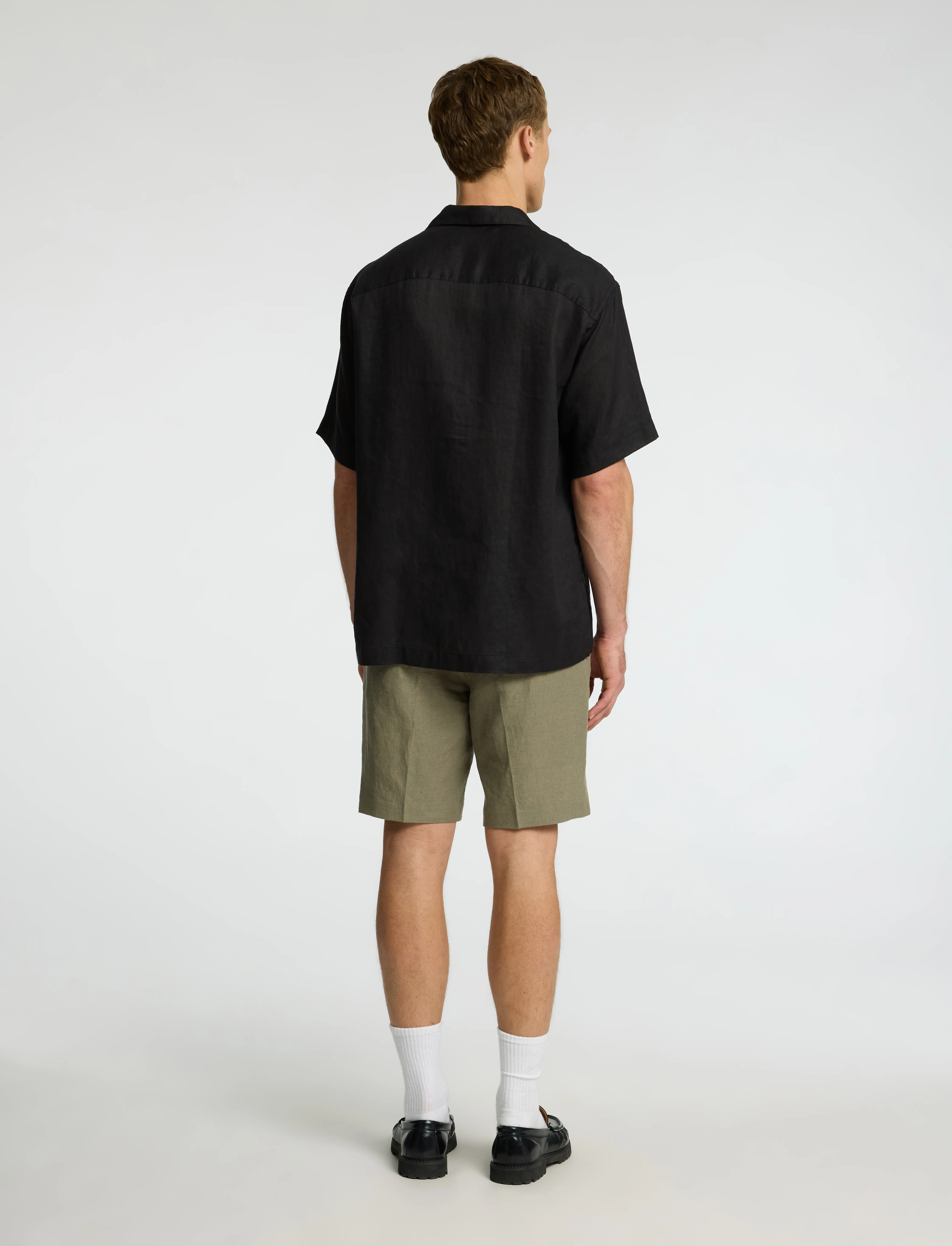 Selected - SLHRELAXKYLIAN MIX SS SHIRT RESORT - pellavakauluspaidat - black - 2