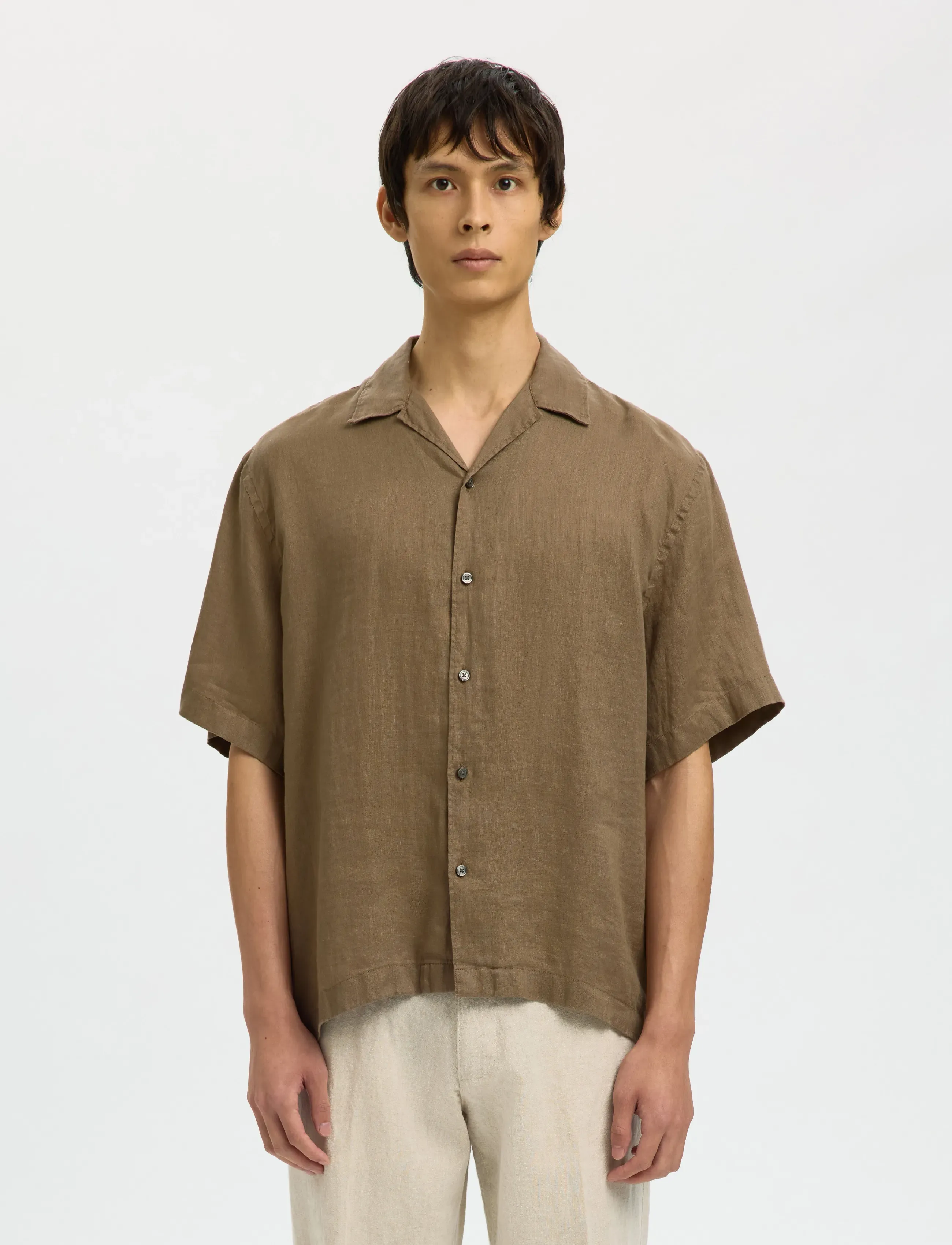 Selected SLHRLXKYLIAN LINEN SS SHIRT RESORT - Drabužiai - CHOCOLATE CHIP / brown