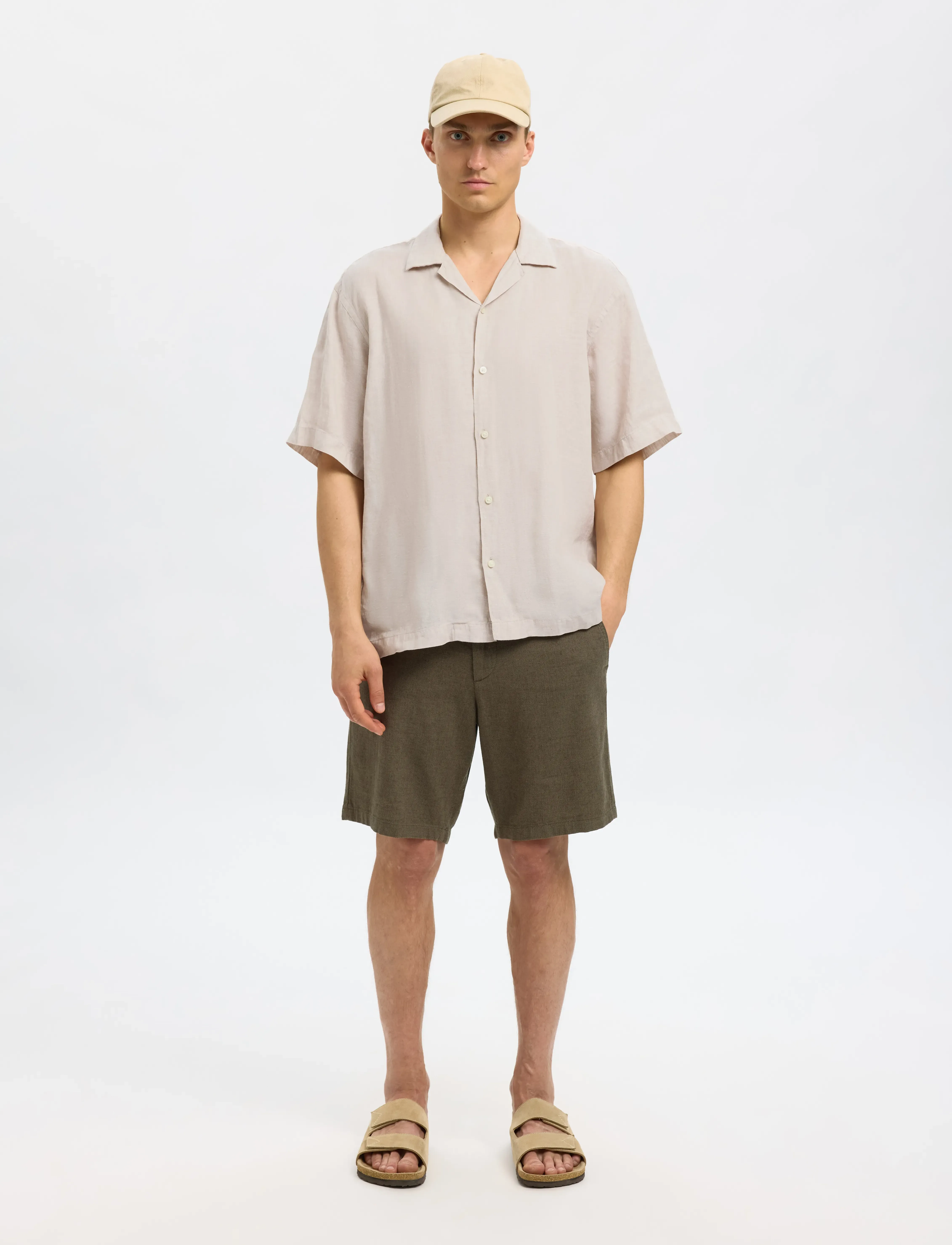 Selected - SLHRELAXKYLIAN MIX SS SHIRT RESORT - hørskjorter - pure cashmere - 4