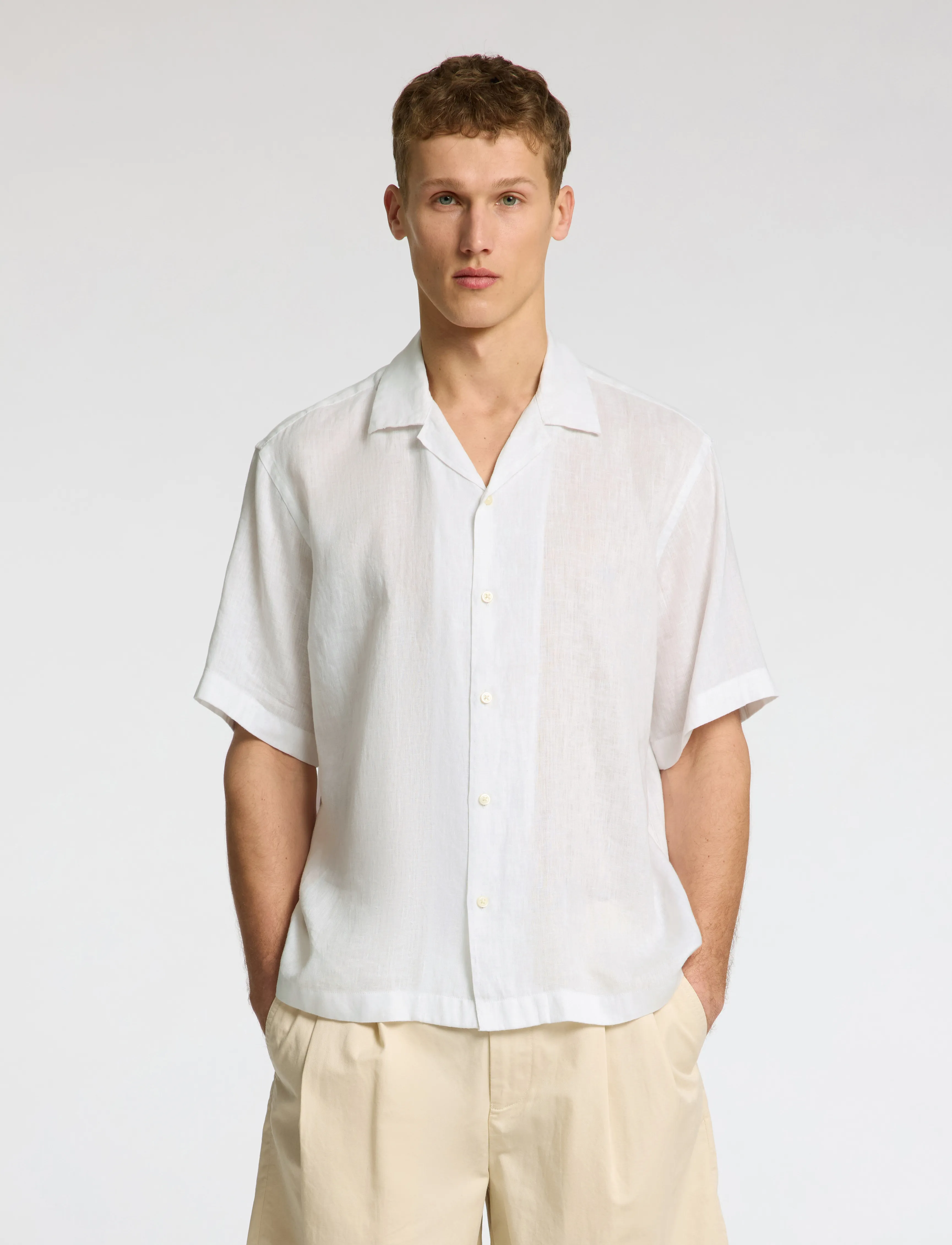 Selected SLHRLXKYLIAN LINEN SS SHIRT RESORT - Skjorter - WHITE / white