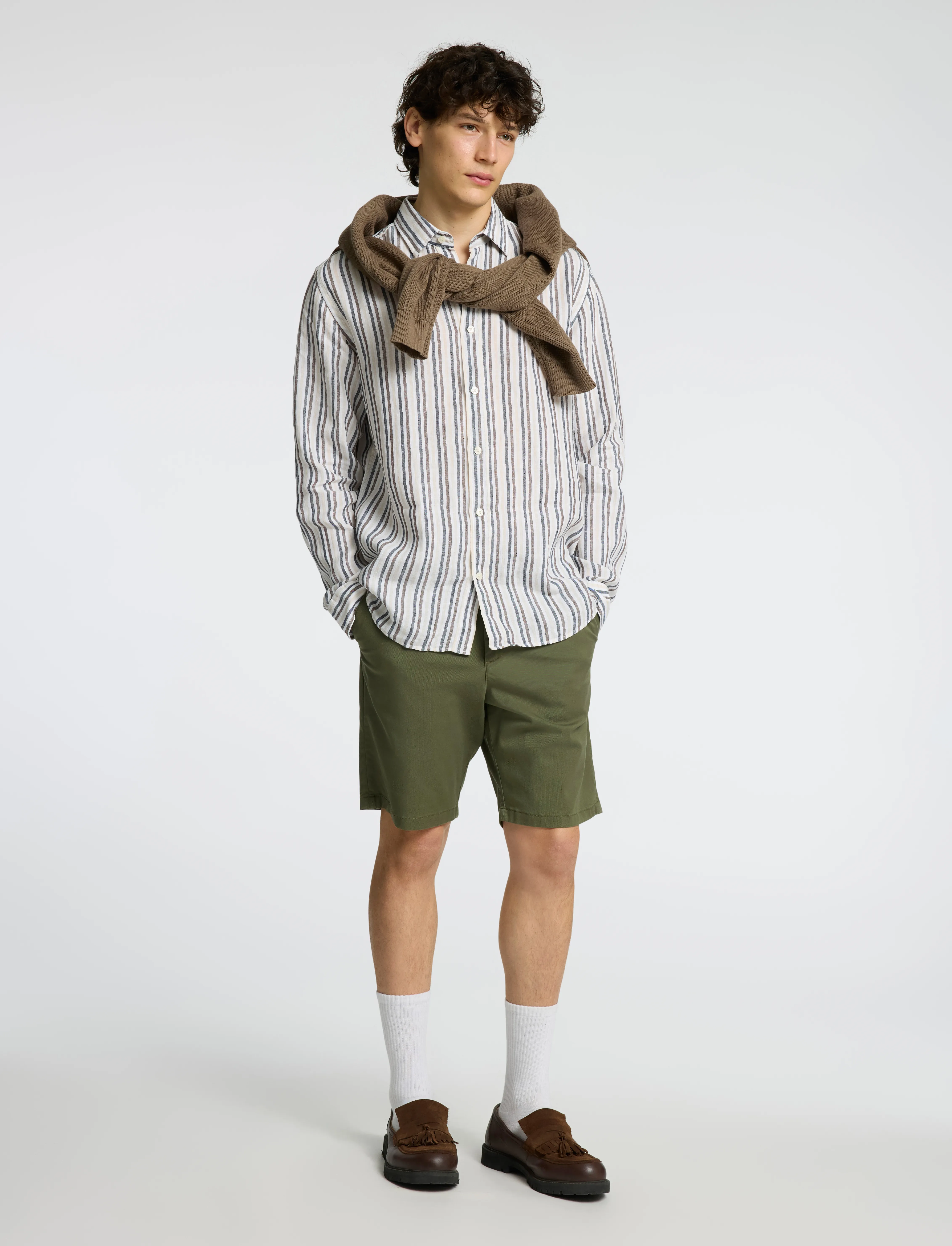 Selected - SLHREGKYLIAN LINEN LS SHIRT - chemises de lin - bright white - 4