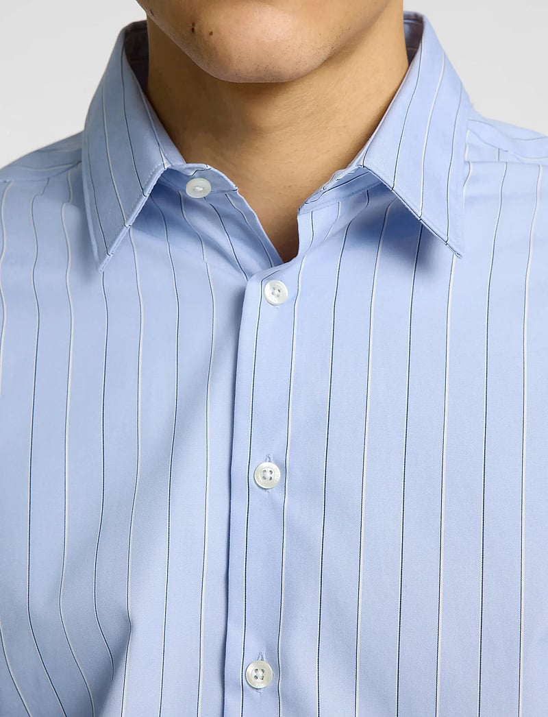 Selected - SLHREGLEO STRIPE LS SHIRT CLASSIC - light blue - 3