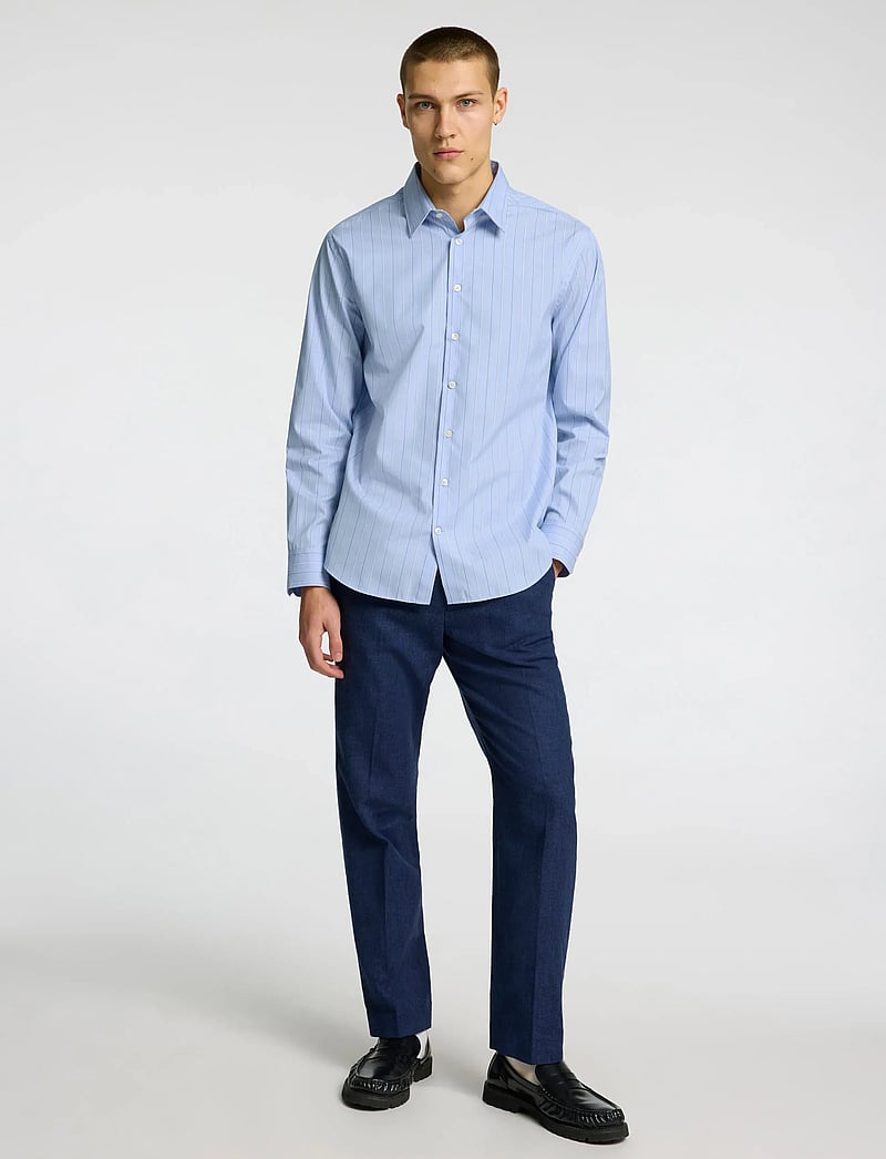 Selected - SLHREGLEO STRIPE LS SHIRT CLASSIC - light blue - 5