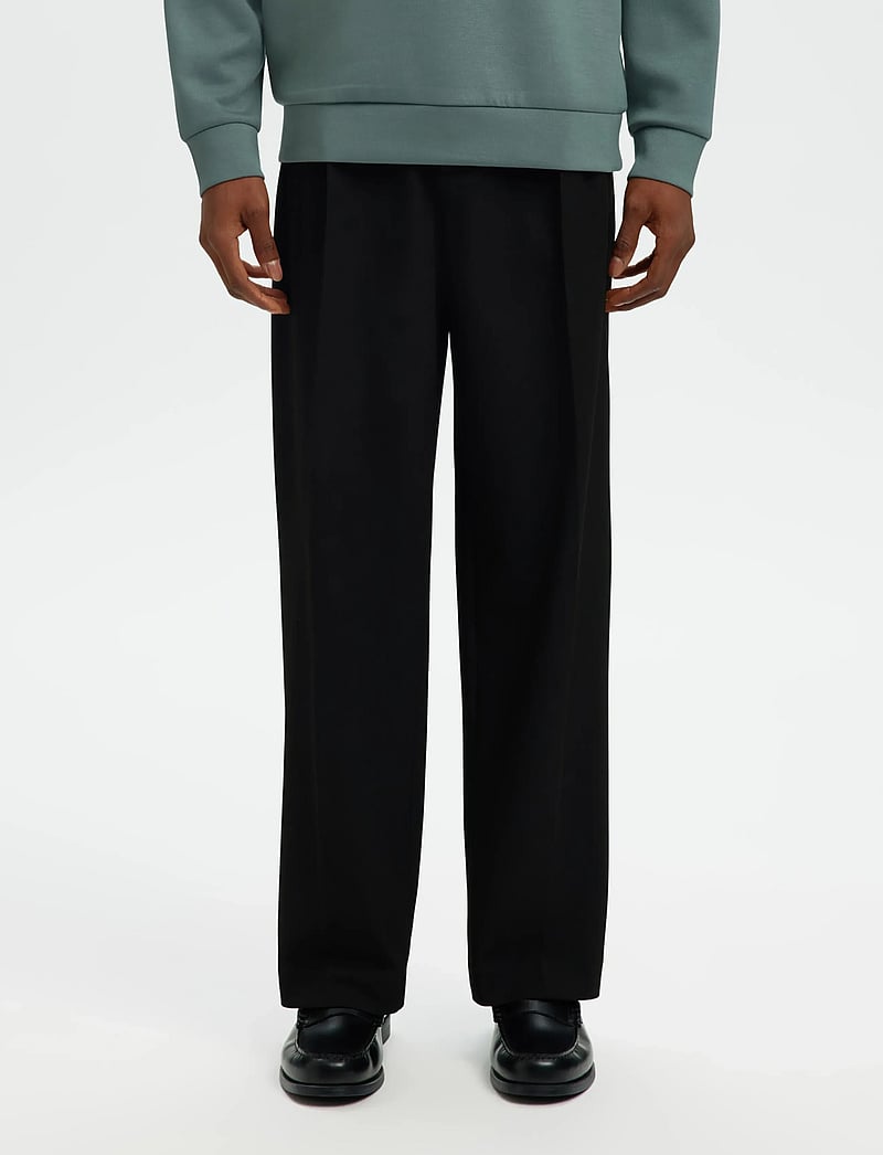 Selected - SLH220-LOOSE FINN FLEX PANTS NOOS - anzugshosen - black - 0