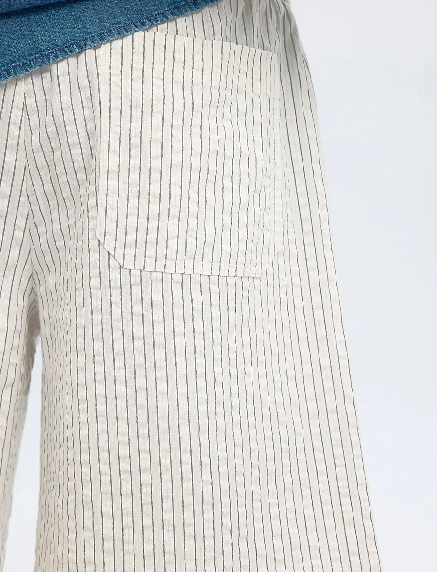 Selected - SLHLOOSE-ACE SEERSUCKER STRING SHORTS - casual shorts - egret - 4