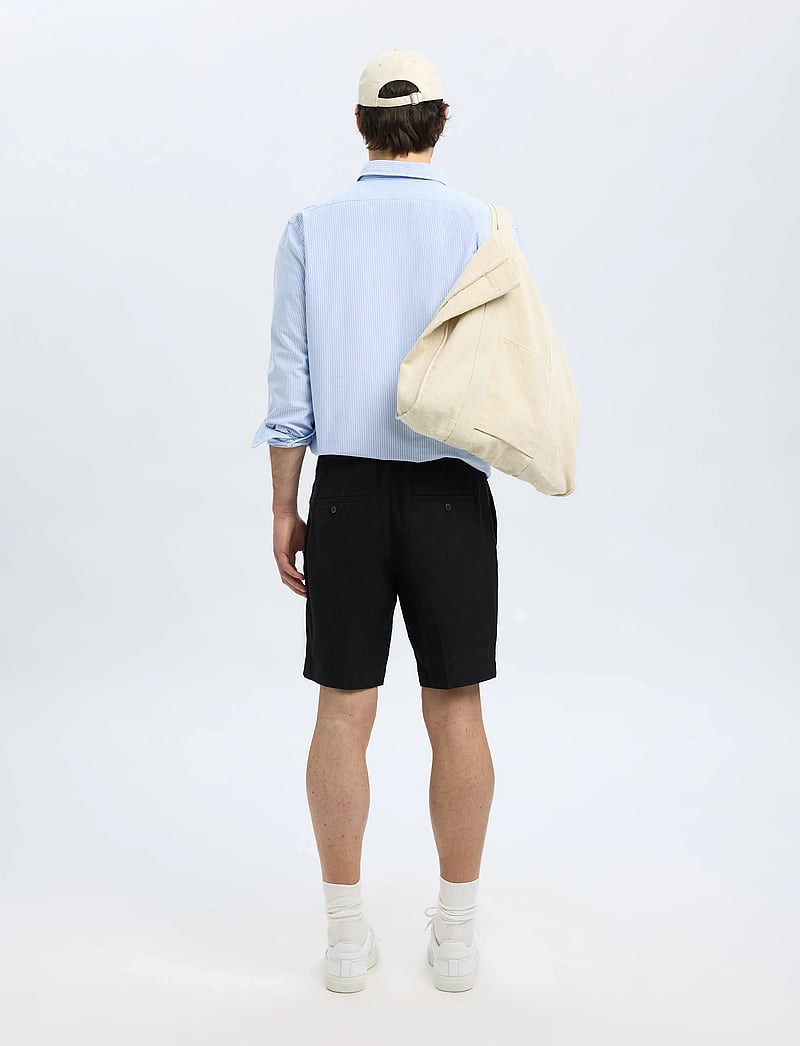 Selected - SLMREGULAR-LEROY LINEN BLD SHORTS NOOS - leinen-shorts - black - 2