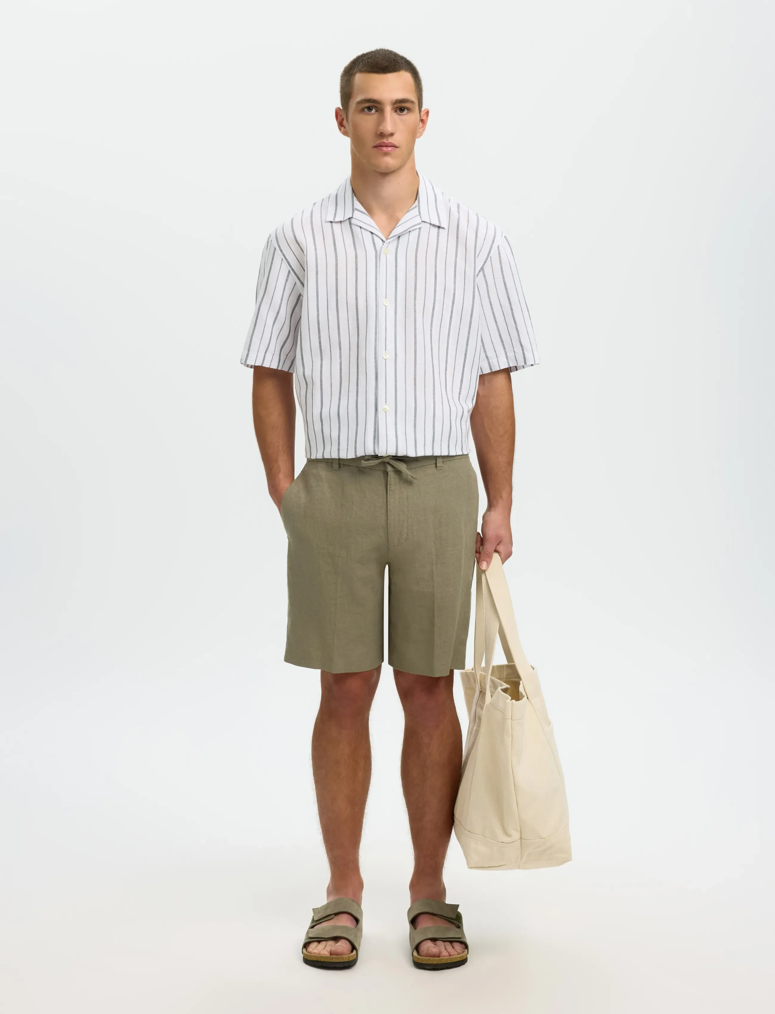 Selected - SLMREGULAR-LEROY LINEN BLD SHORTS NOOS - hørshorts - vetiver - 5