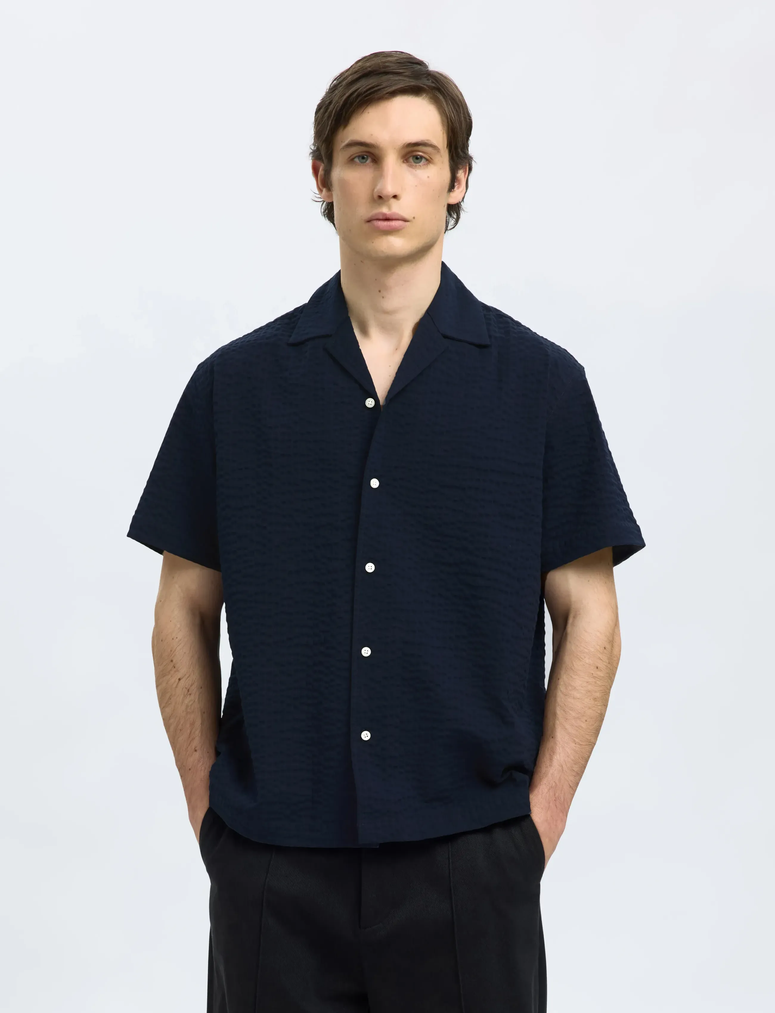 Selected SLHRELAXED-ACE SEERSUCKER SS SHIRT - Deals - SKY CAPTAIN / navy