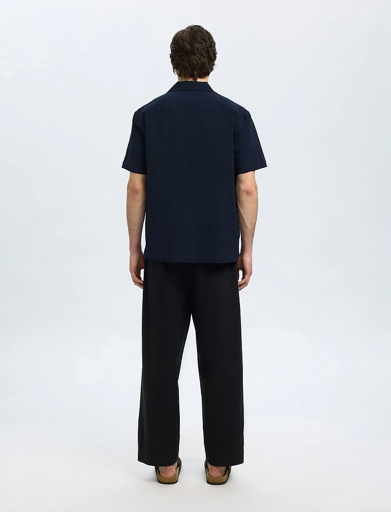 Selected - SLHRELAXED-ACE SEERSUCKER SS SHIRT - kurzarmhemden - sky captain - 2