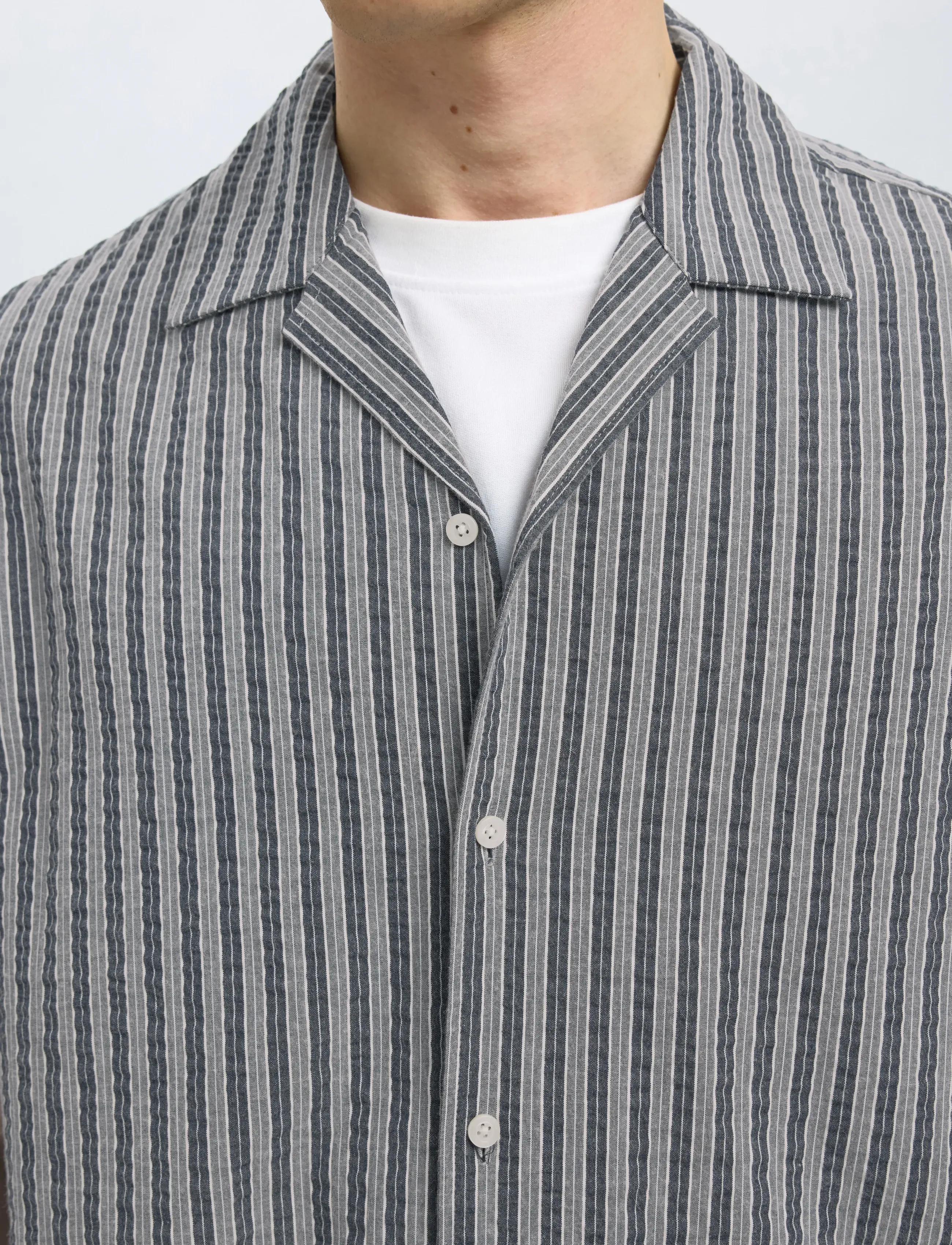 Selected - SLHRELAXED-ACE SEERSUCKER SS SHIRT - kortermede skjorter - sky captain - 5