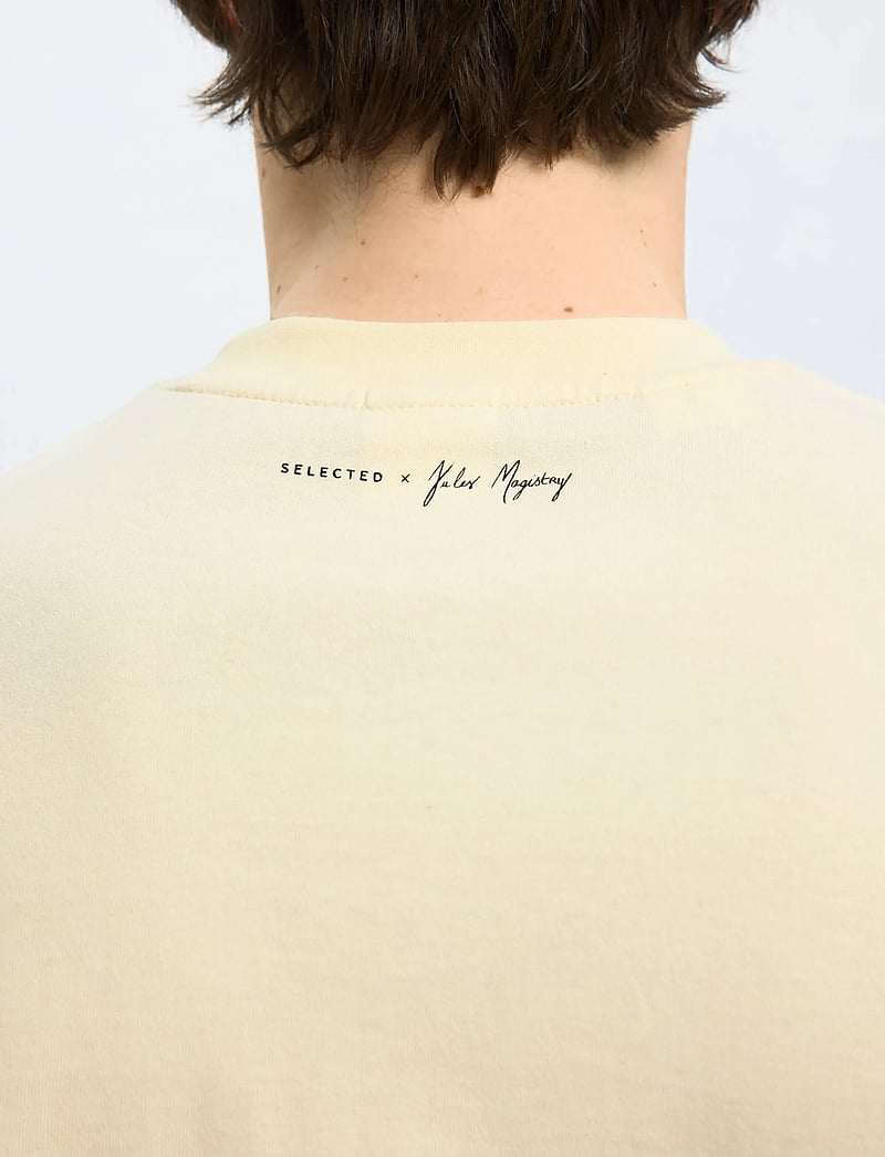 Selected - SLHRELAXKAI PRINT SS O-NECK TEE - t-shirts à manches courtes - egret - 5