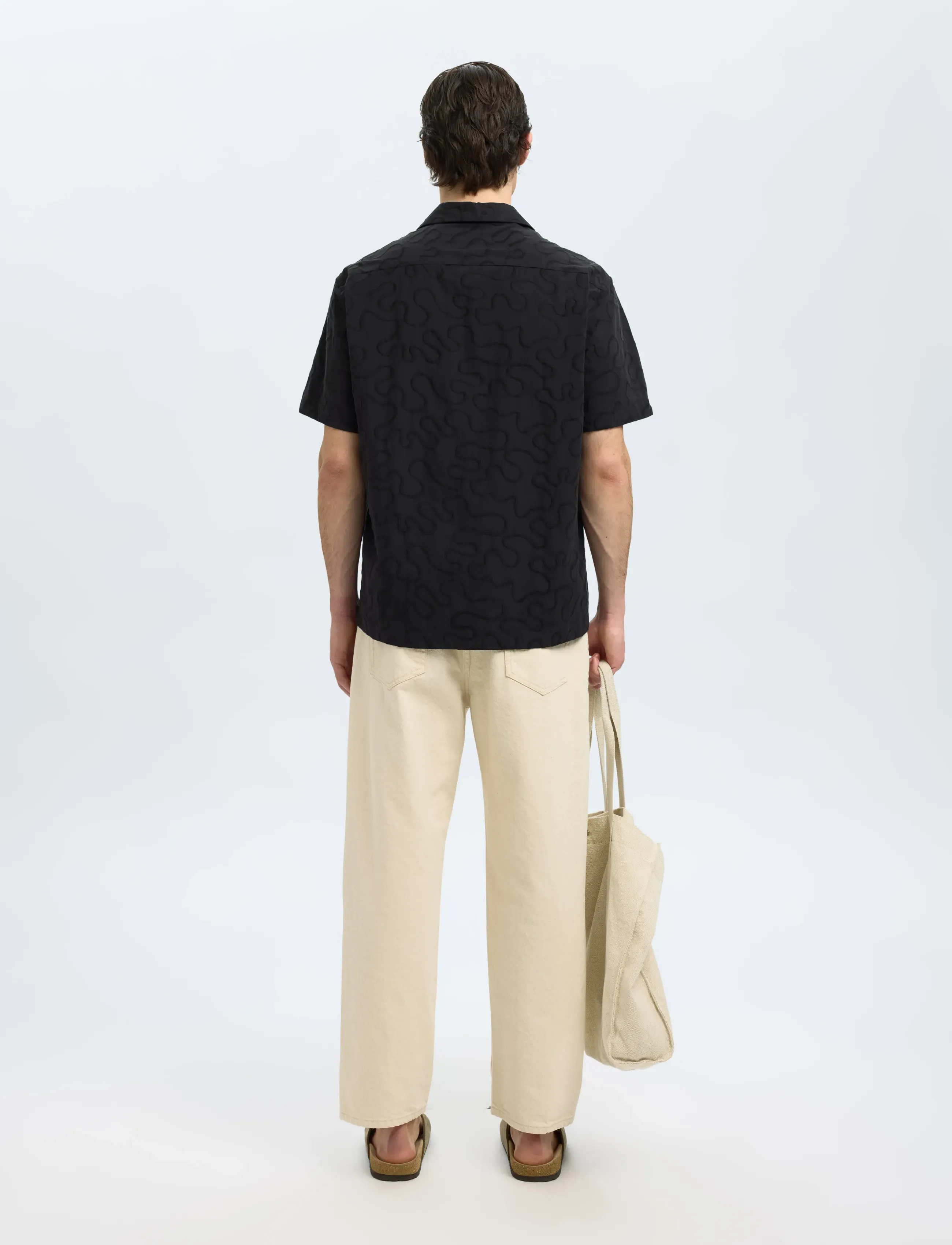 Selected - SLHRLXELI EMB SS SHIRT - kortærmede skjorter - black - 2