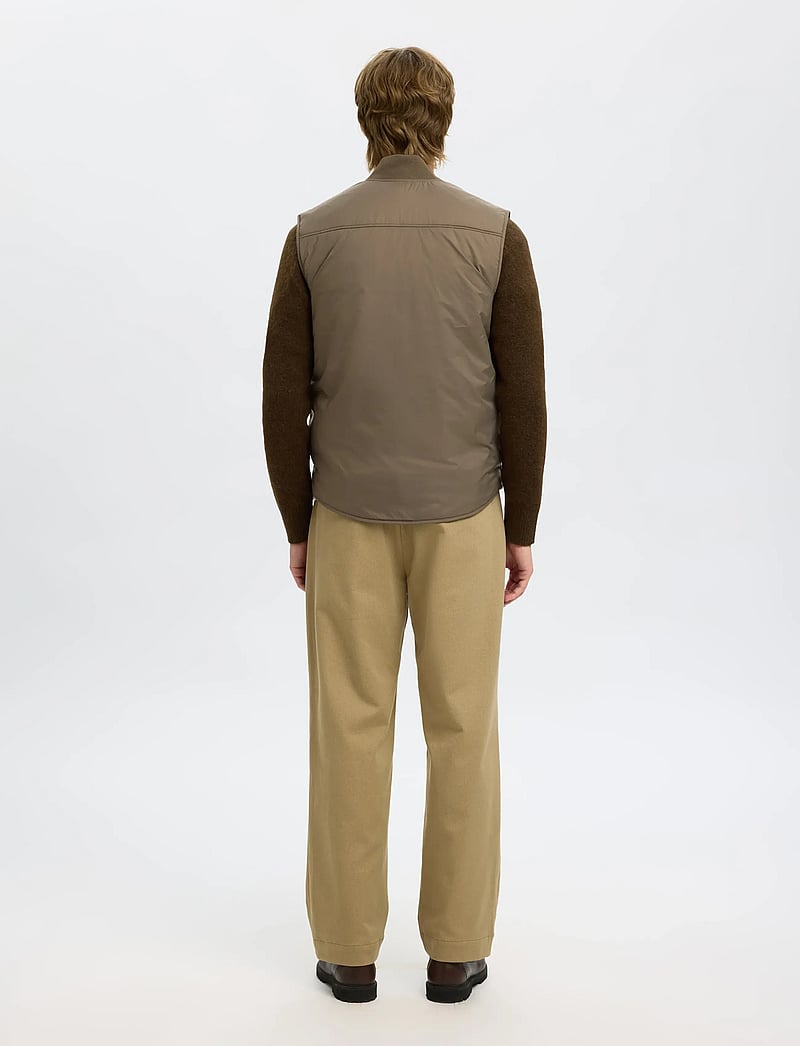 Selected - SLHTHOMAS GILET NOOS - vestid - fallen rock - 2