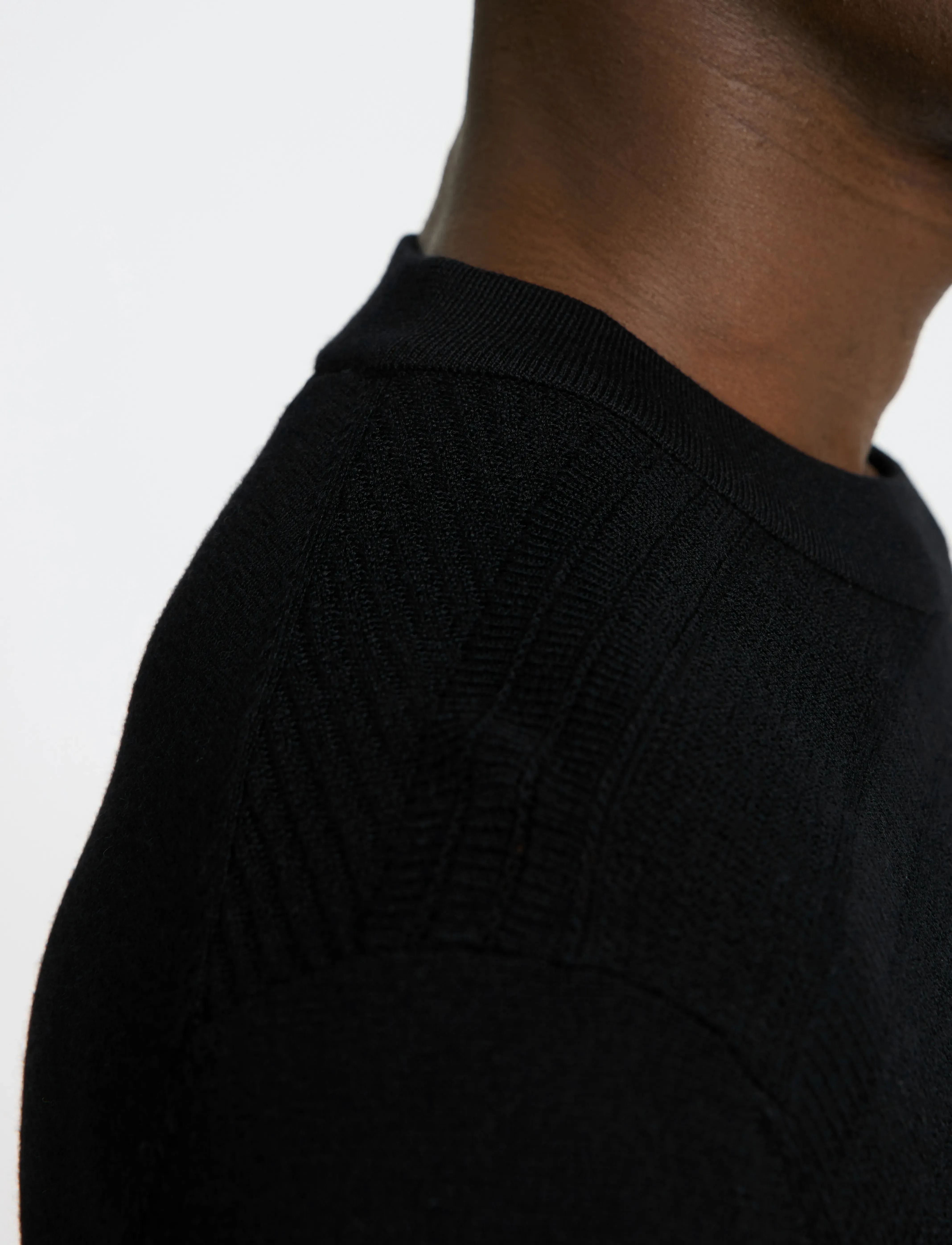 Selected - SLHTRAY LS KNIT MERINO CROCHET CREWNECK - black - 4