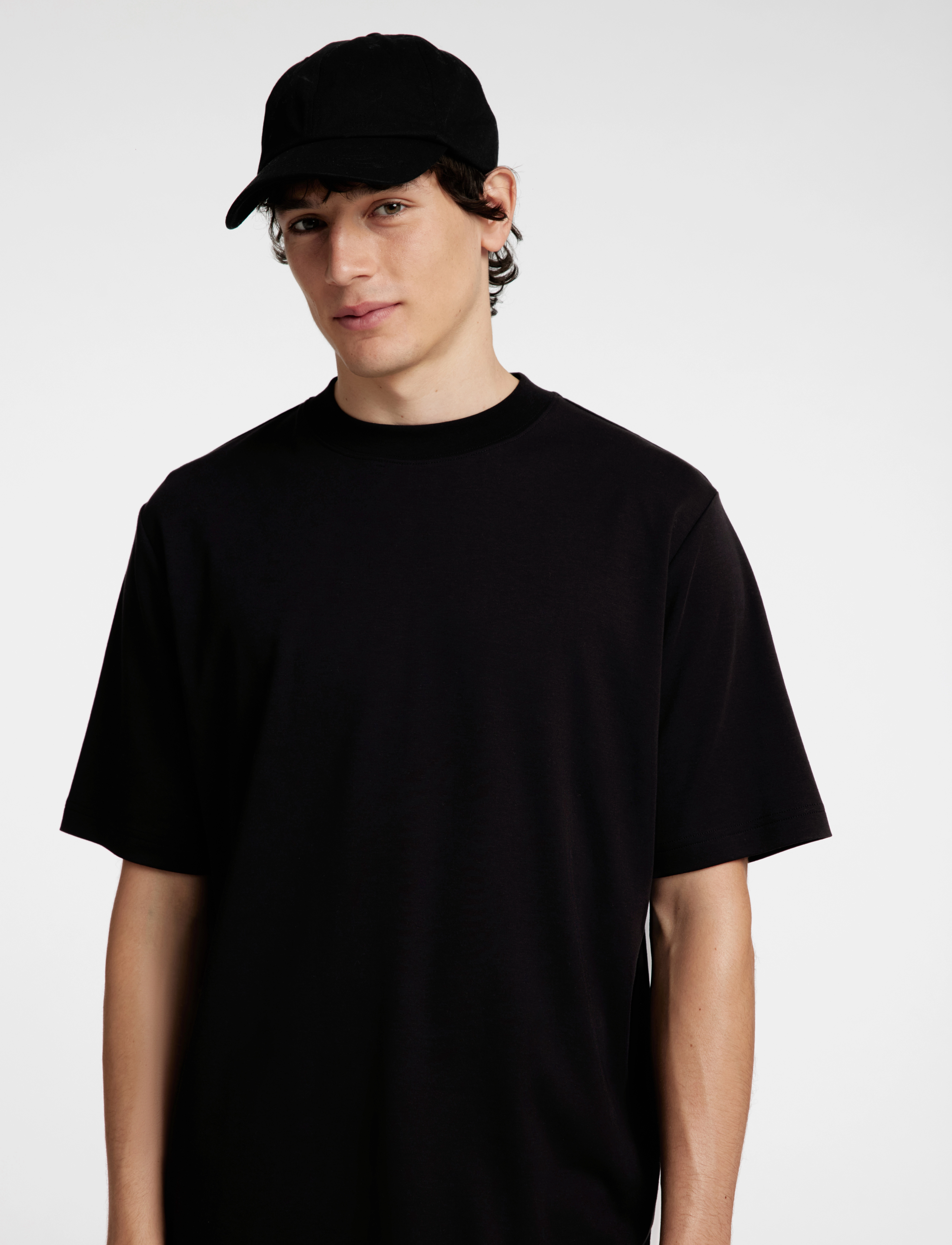 Selected - SLHRELAX-DANI SS INTERLOCK TEE EX - black - 5