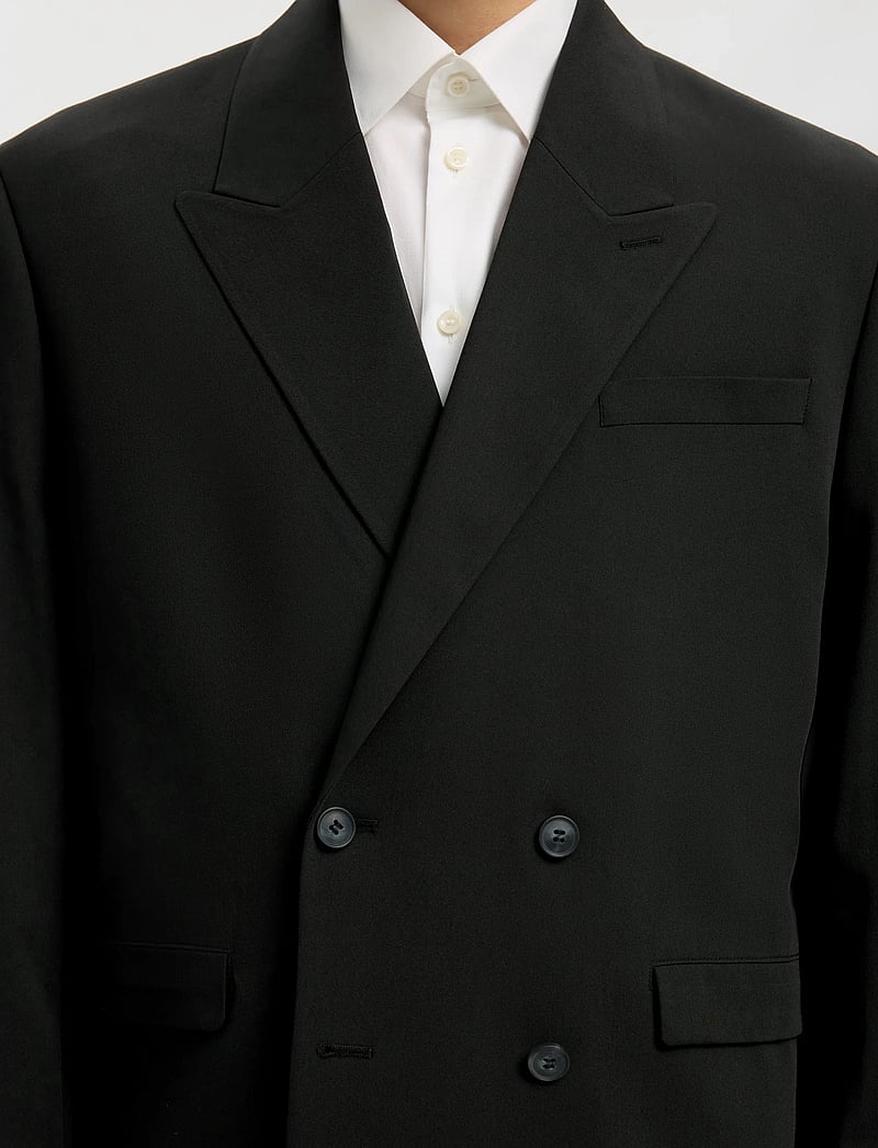 Selected - SLMRELAXED-LIAM DB BLZ NOOS - dubbelknäppta kavajer - black - 4