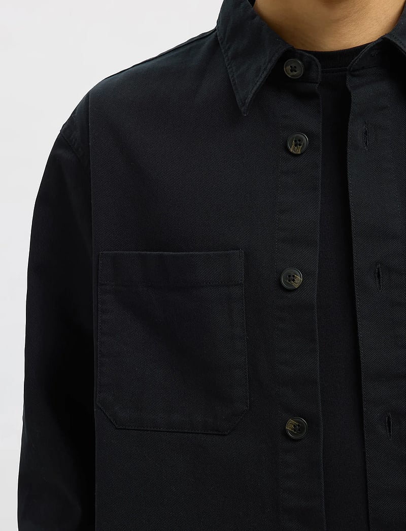 Selected - SLHTRAVIS TWILL OVERSHIRT LS NOOS - kollektionen - black - 4