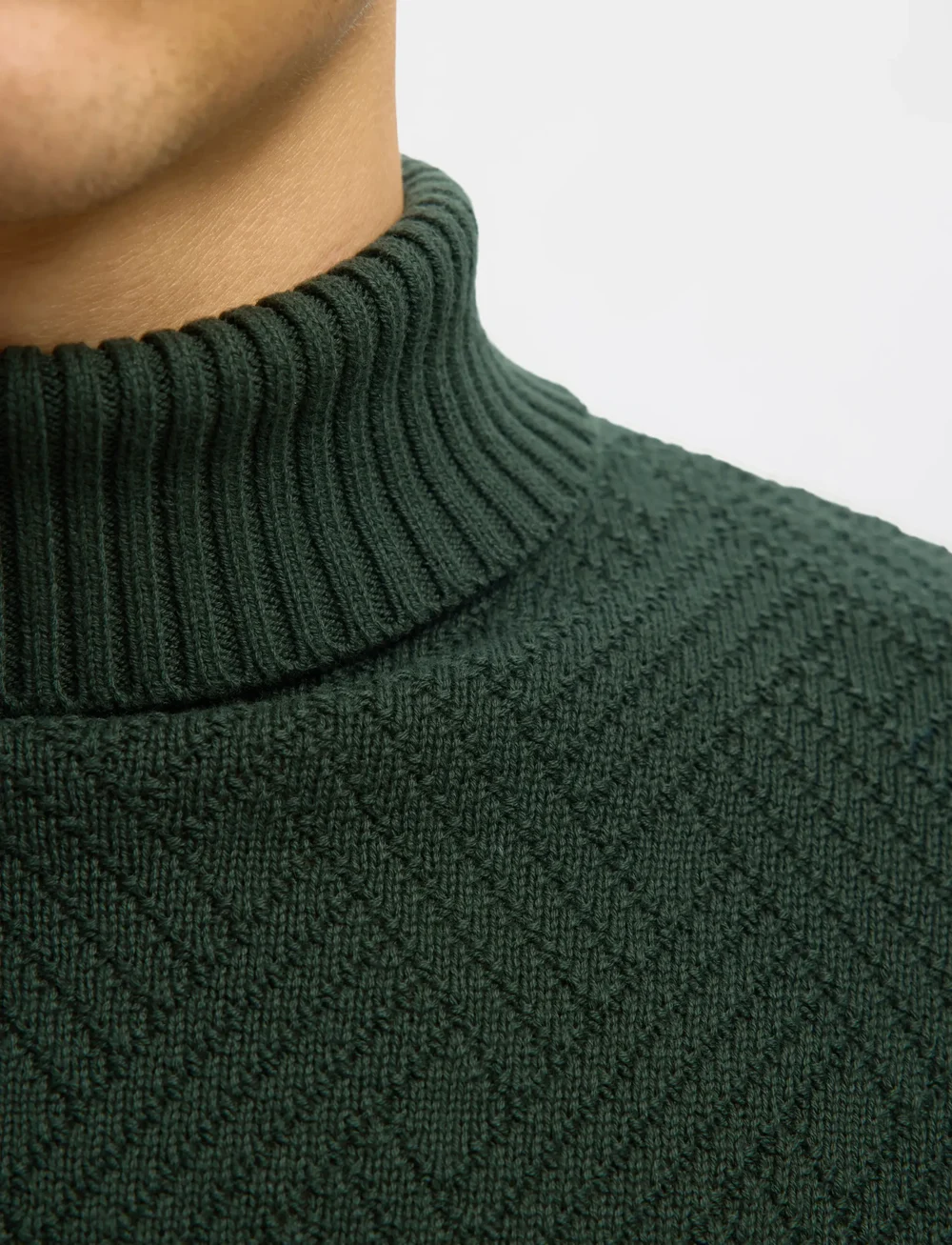 Selected - SLHTREVOR LS KNIT STRUCTURE ROLL NECK - kõrge kaelusega džemprid - deep forest - 4