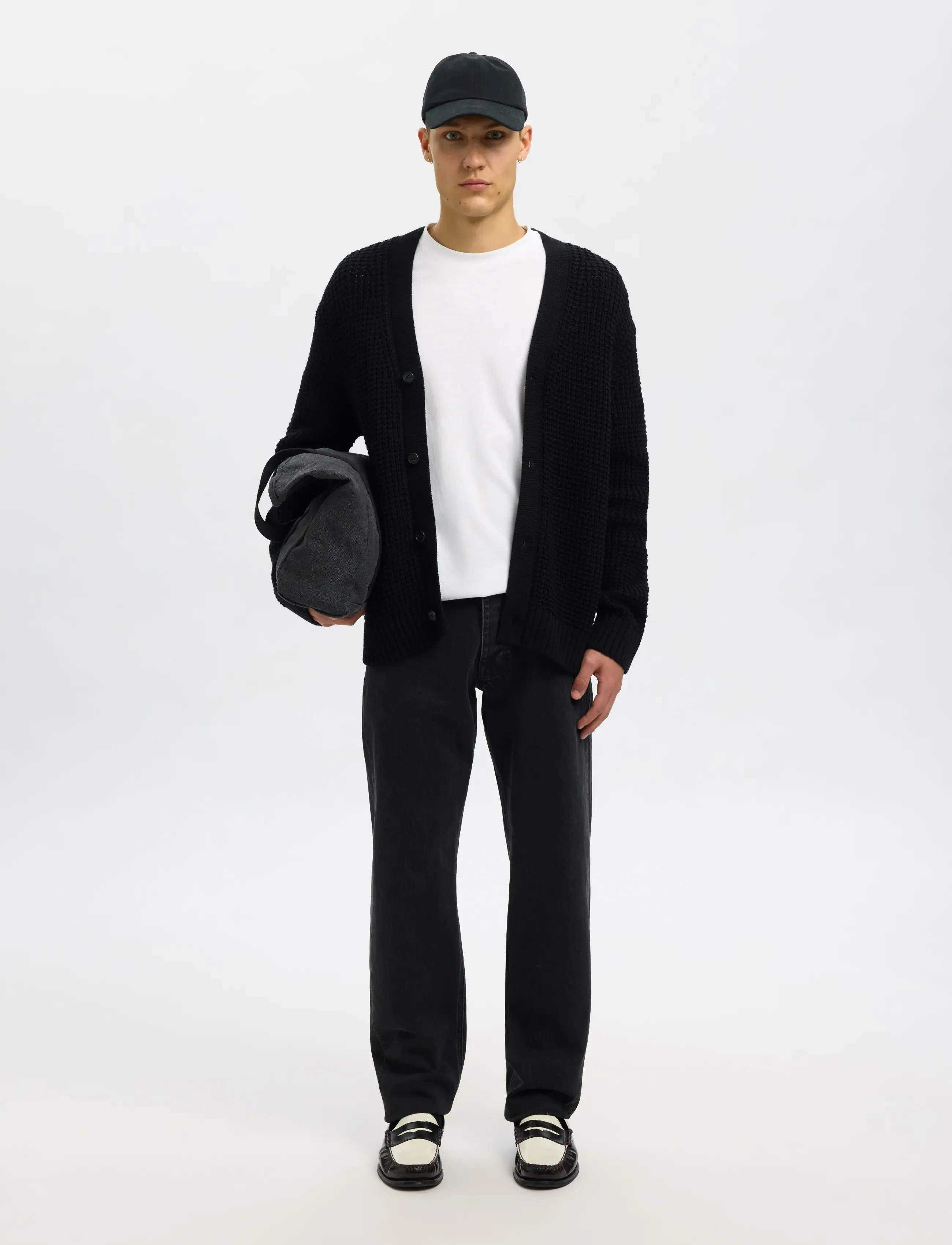 Selected - SLHDERECK LS KNIT STRUC RELAXED CARDIGAN - gilets - black - 3
