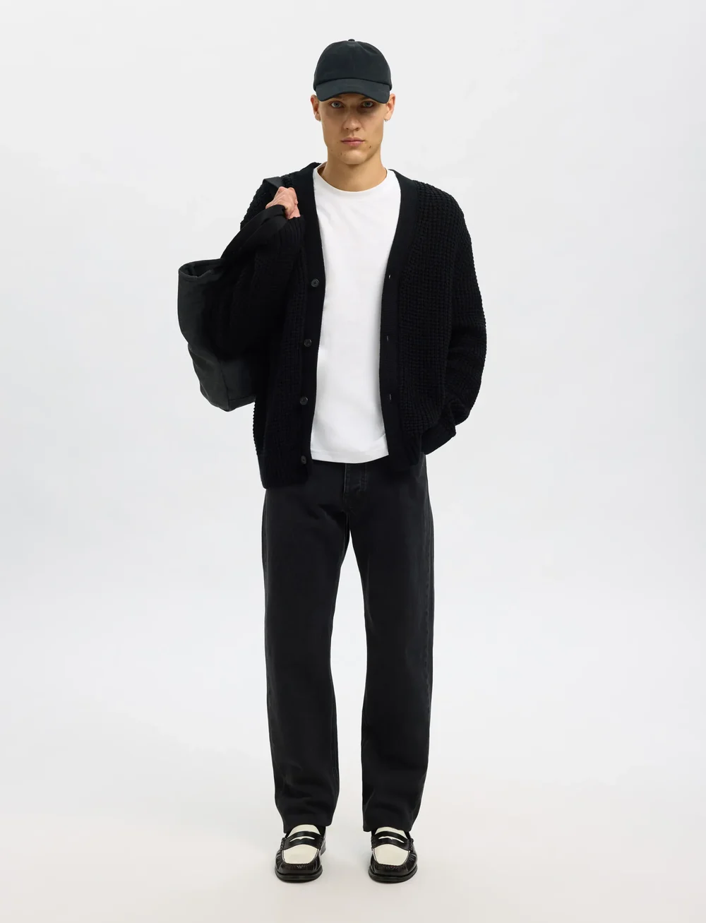 Selected - SLHDERECK LS KNIT STRUC RELAXED CARDIGAN - cardigans - black - 5