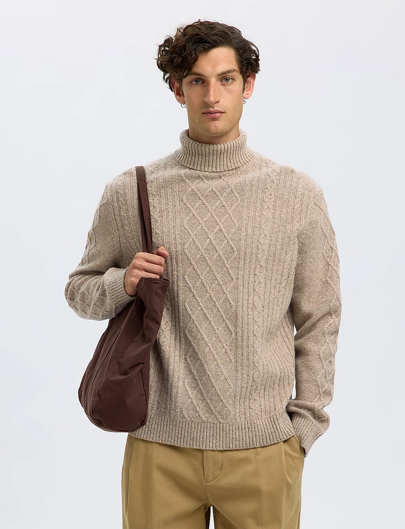 Selected - SLHNEIL LS KNIT RELAXED CABLE ROLL NECK - polokrage - oatmeal - 0