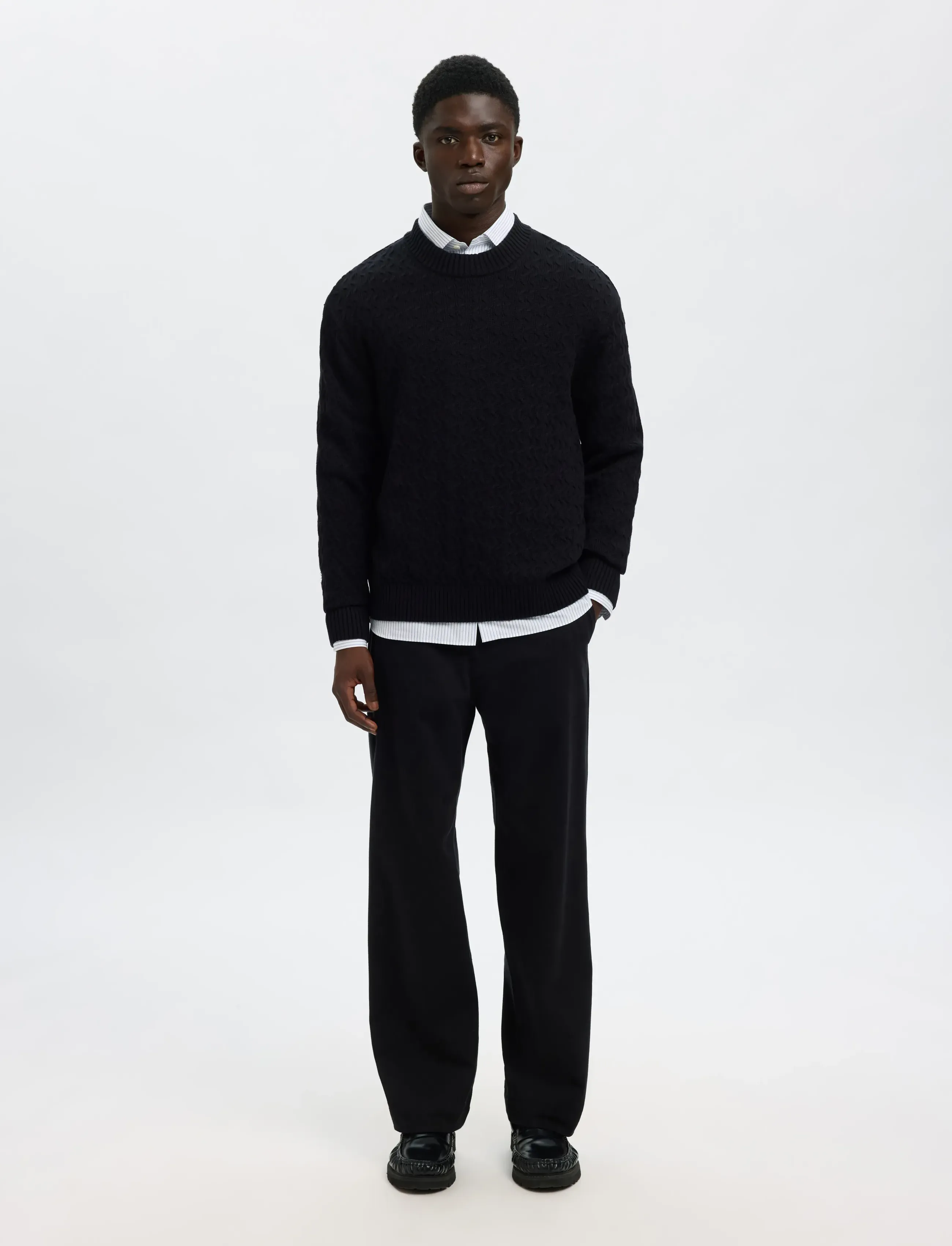Selected - SLHPHILIP LS KNIT RELAXED CREW NECK - Ümara kaelusega - black - 3