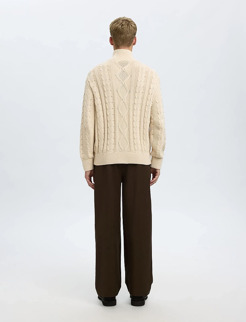 Selected - SLHUFFE LS KNIT RELAXED CABLE HIGH NECK - rollkragen - oatmeal - 2