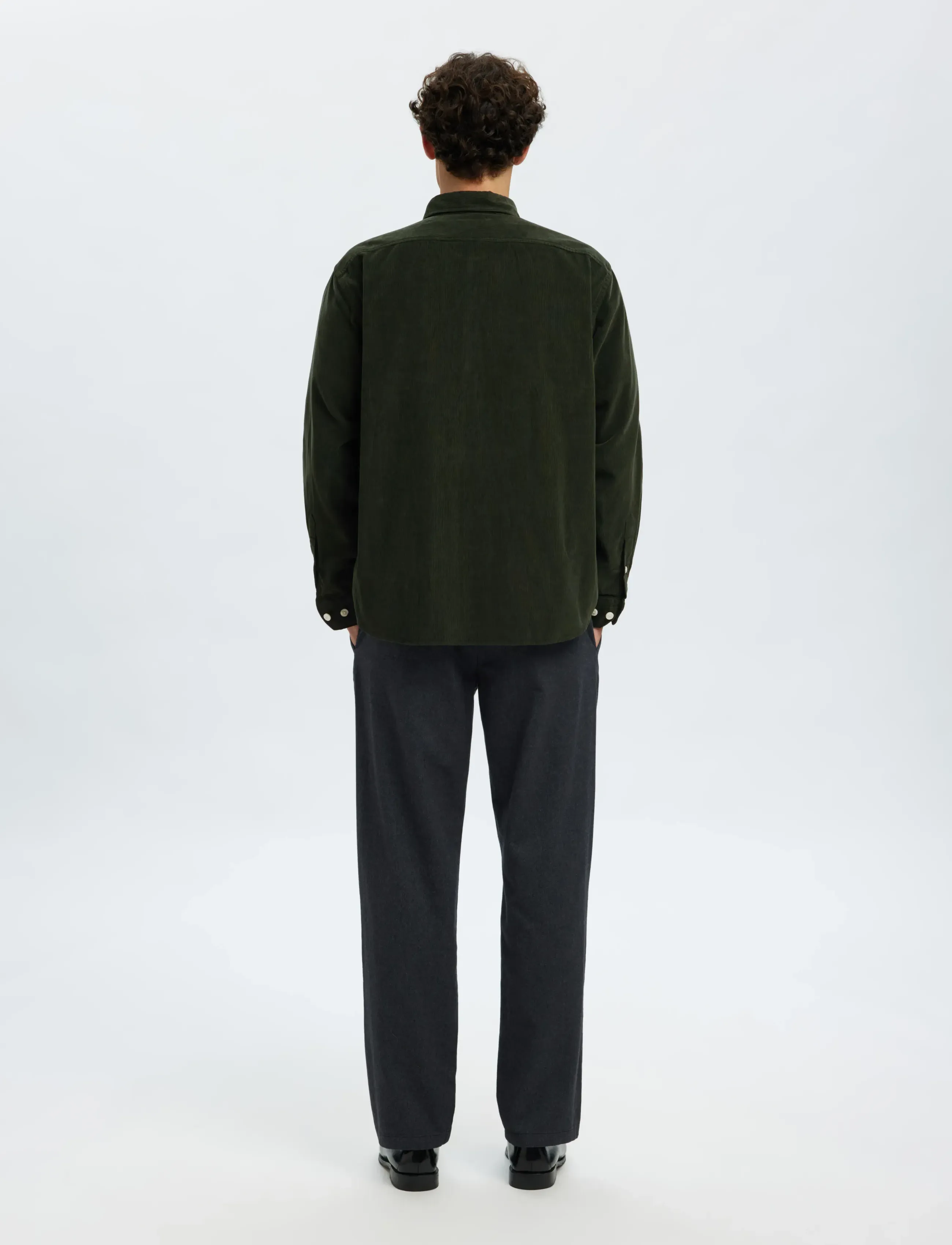 Selected - SLMREGCOLE DANNI CORD BD LS SHIRT NOOS - fløjlsskjorter - deep forest - 2