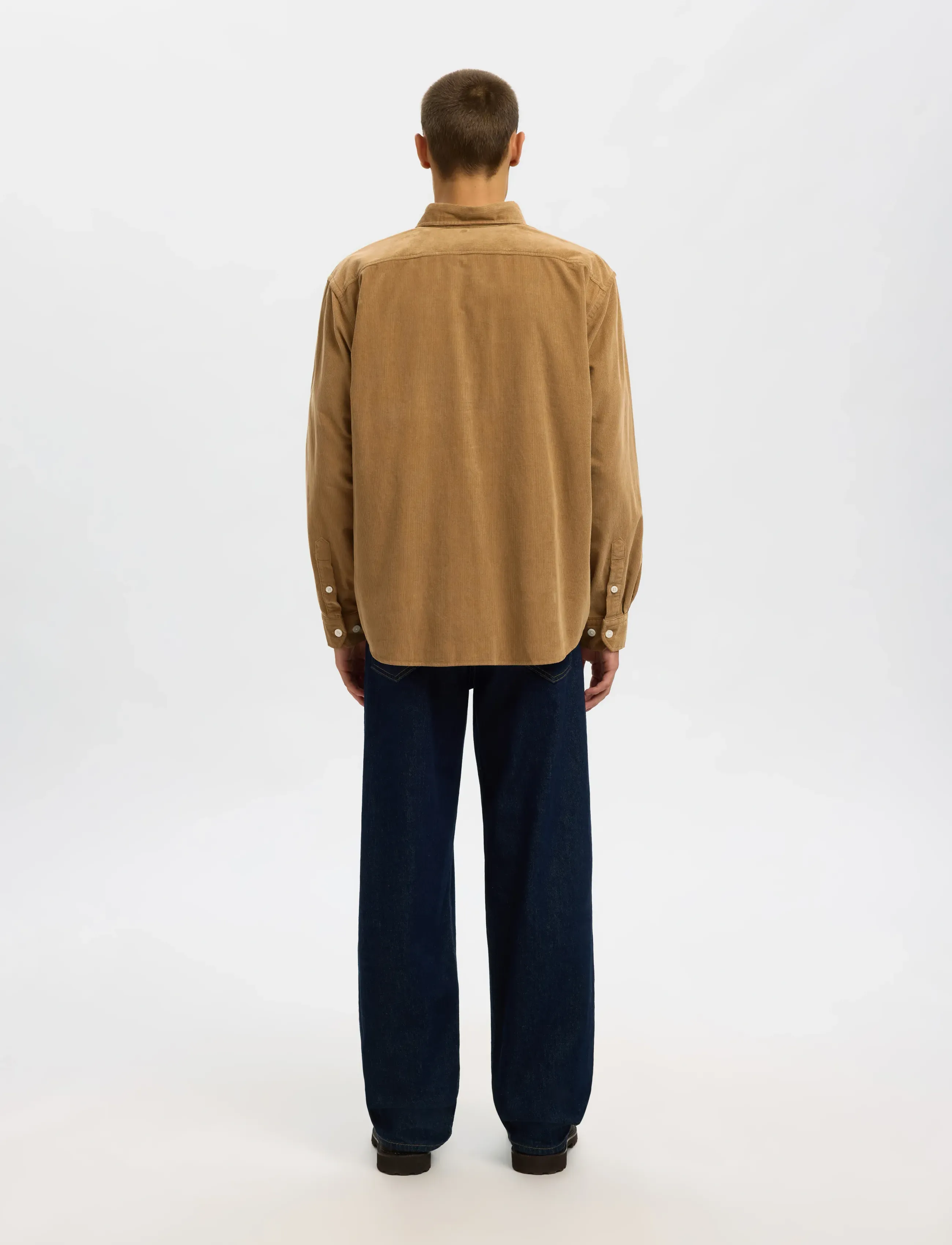 Selected - SLMREGCOLE DANNI CORD BD LS SHIRT NOOS - fløjlsskjorter - kelp - 2
