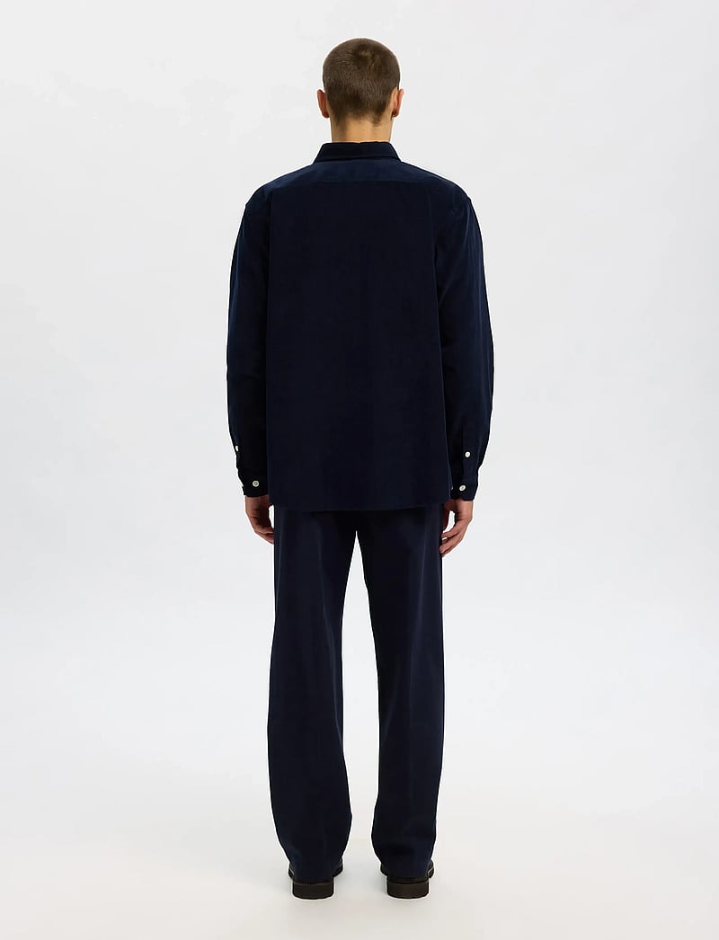 Selected - SLMREGCOLE DANNI CORD BD LS SHIRT NOOS - fløjlsskjorter - sky captain - 2