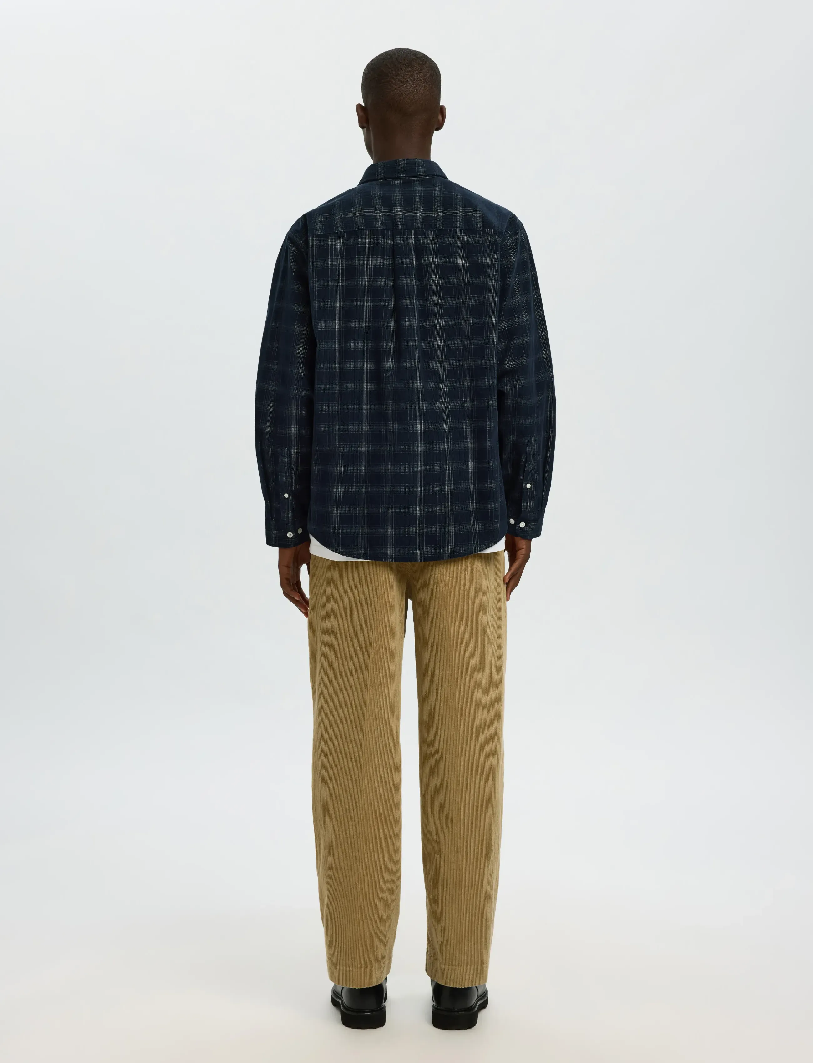 Selected - SLMREGCLAUS CORD YD CHECK LS SHIRT - ternede skjorter - navy blazer - 2