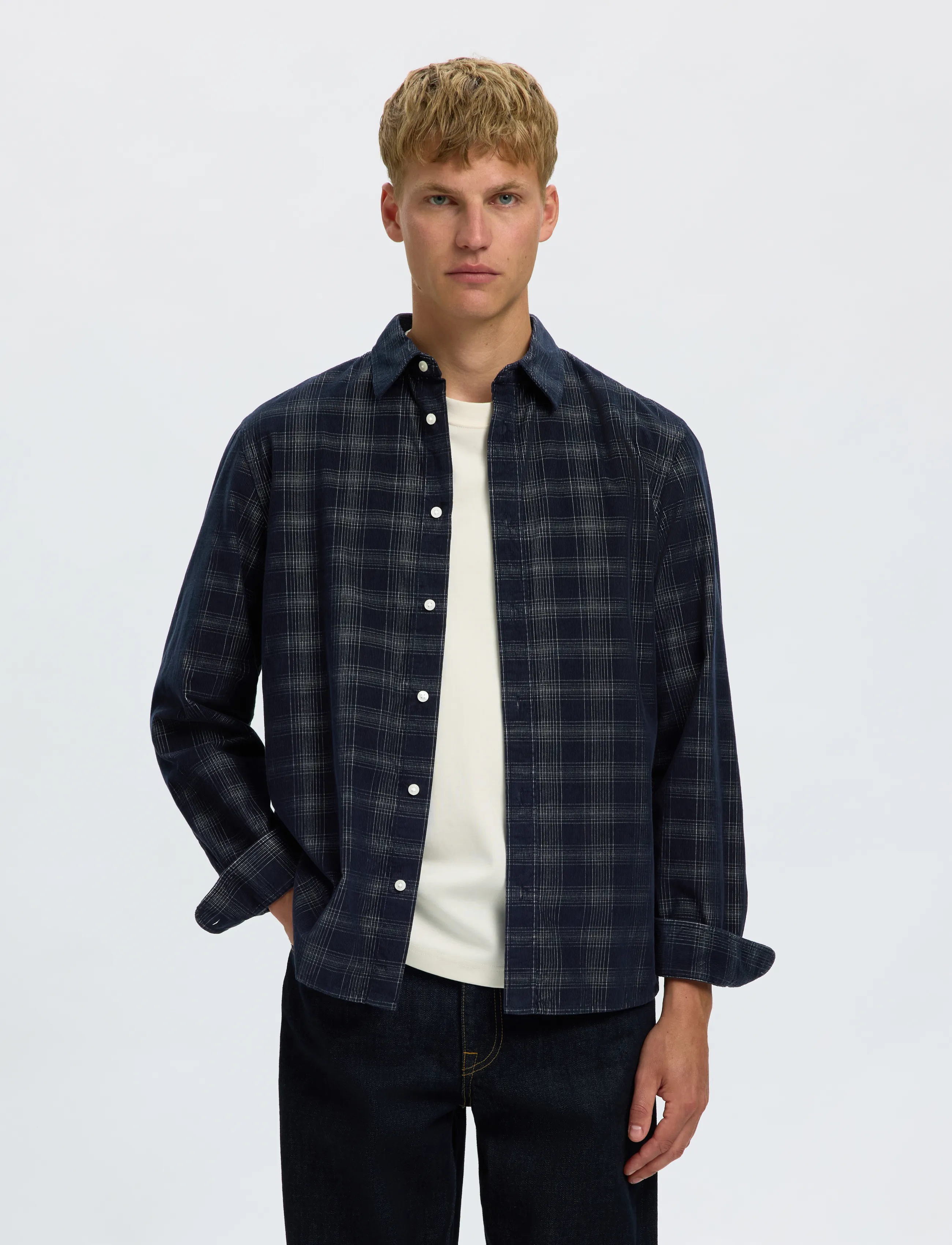 Selected SLMREGCLAUS CORD YD CHECK LS SHIRT - Kollektioner - SKY CAPTAIN / navy