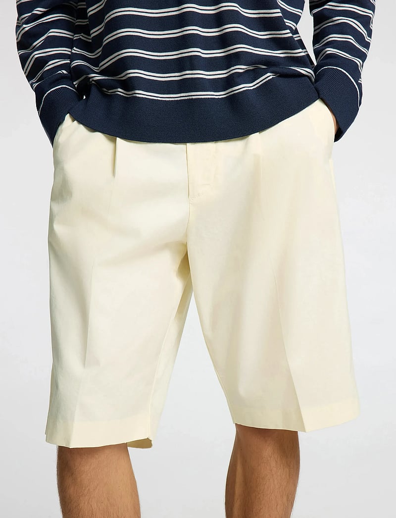 Selected - SLHLOOSE-DECLAN SHORTS EX - chino lühikesed püksid - egret - 3